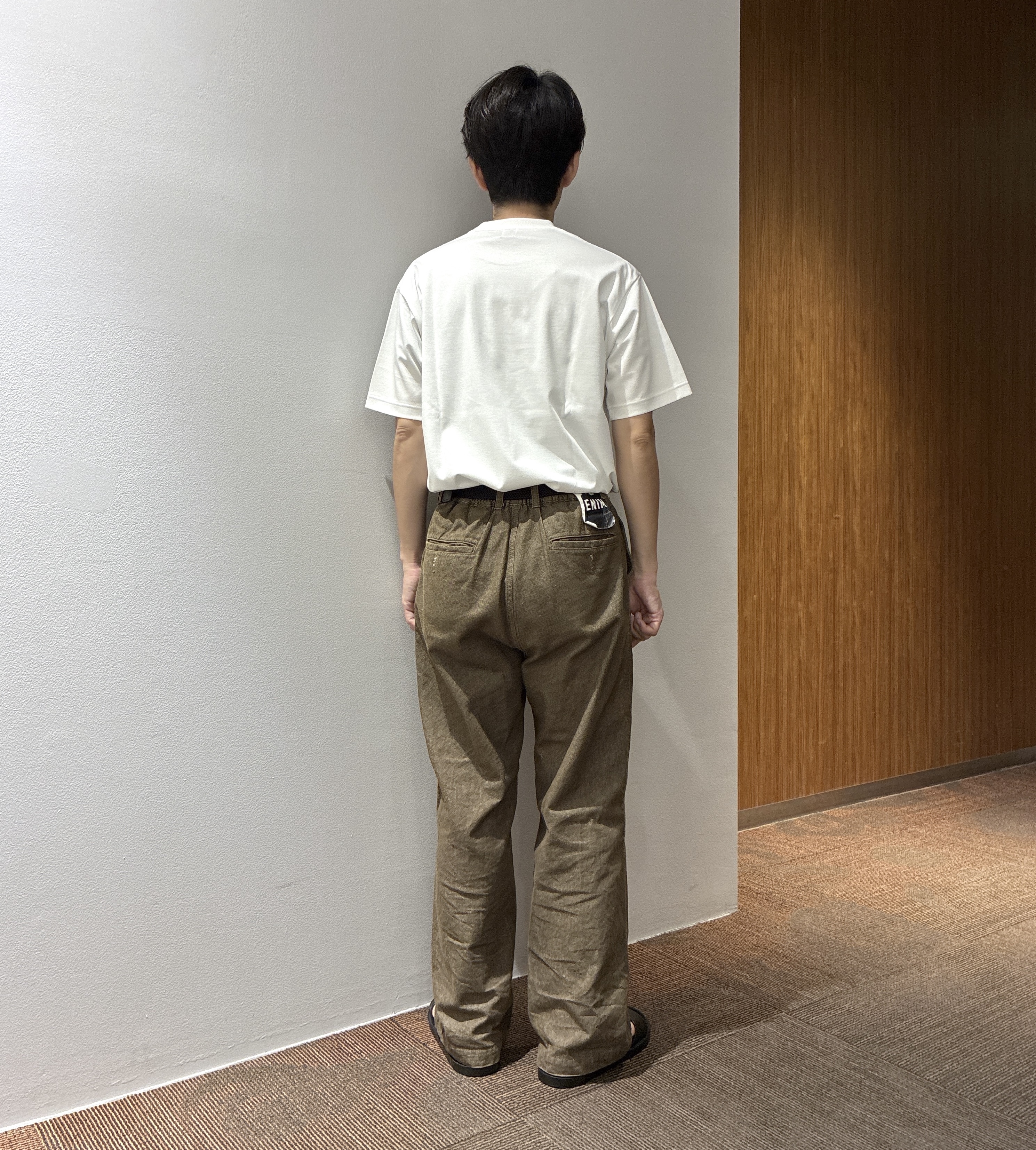 わいずみさんの「TAKEO KIKUCHI｜【吸汗速乾】タイル柄プリント 半袖シャツ」を使ったコーディネート