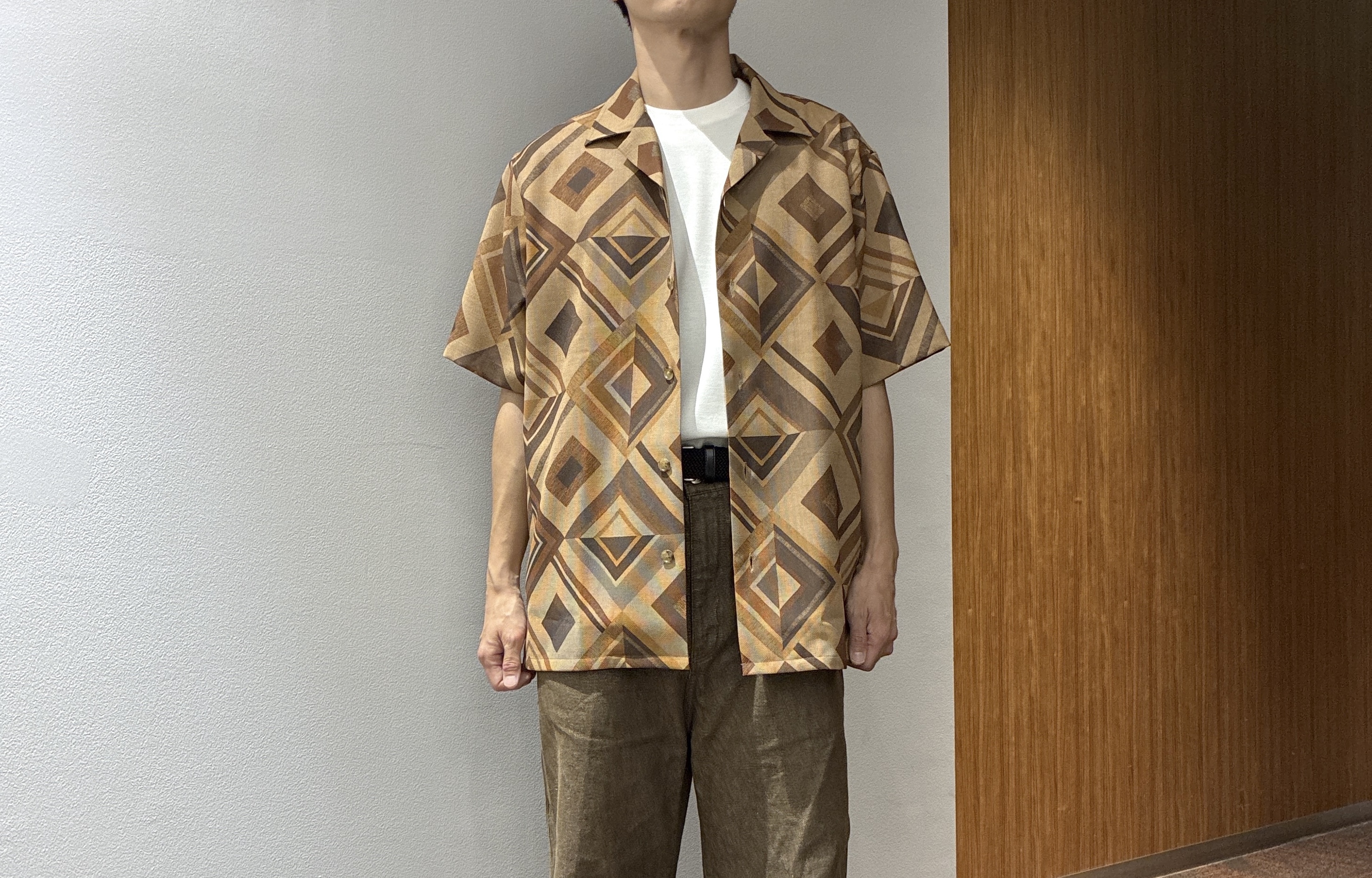 わいずみさんの「TAKEO KIKUCHI｜【吸汗速乾】タイル柄プリント 半袖シャツ」を使ったコーディネート