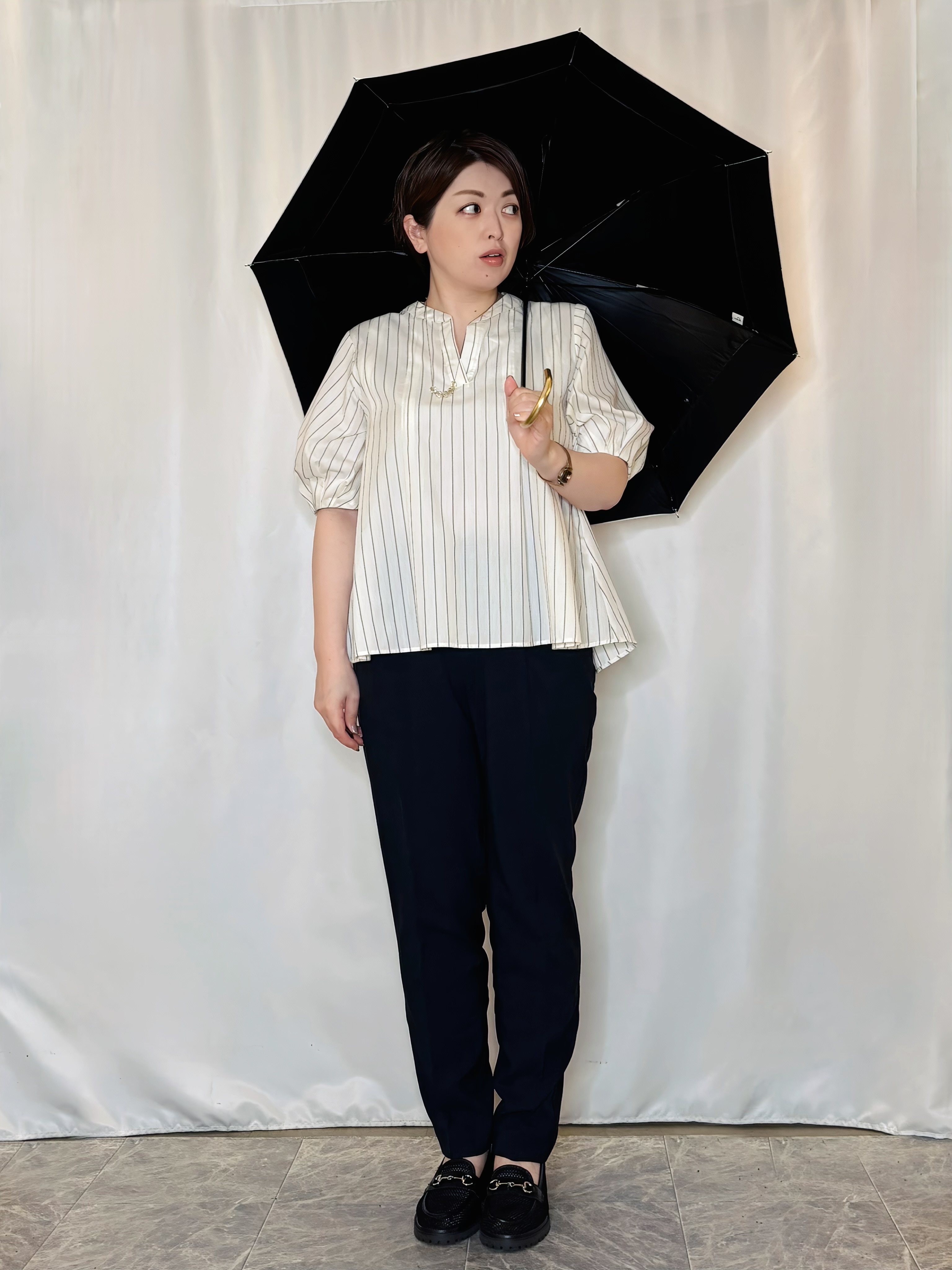 たみさんの「SHOO･LA･RUE｜【高レビュー/洗濯後しわになりにくい/インせず着られる】自然に体型カバー 麻調ペプラムブラウス」を使ったコーディネート