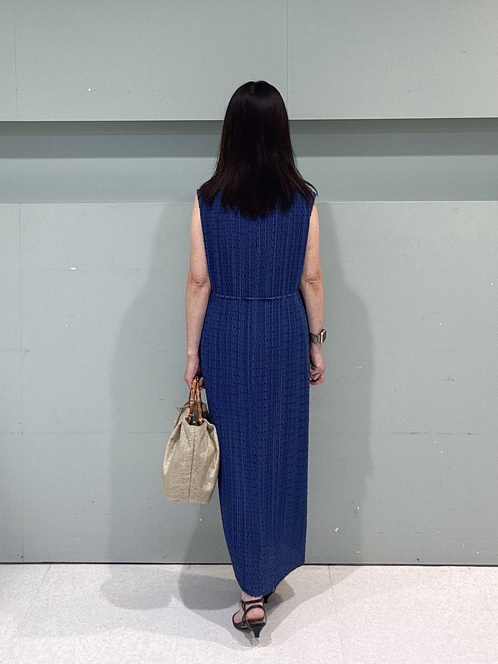 makiさんの「UNTITLED｜◆【9色展開/アンサンブル可】コットンクルーネックカーディガン」を使ったコーディネート