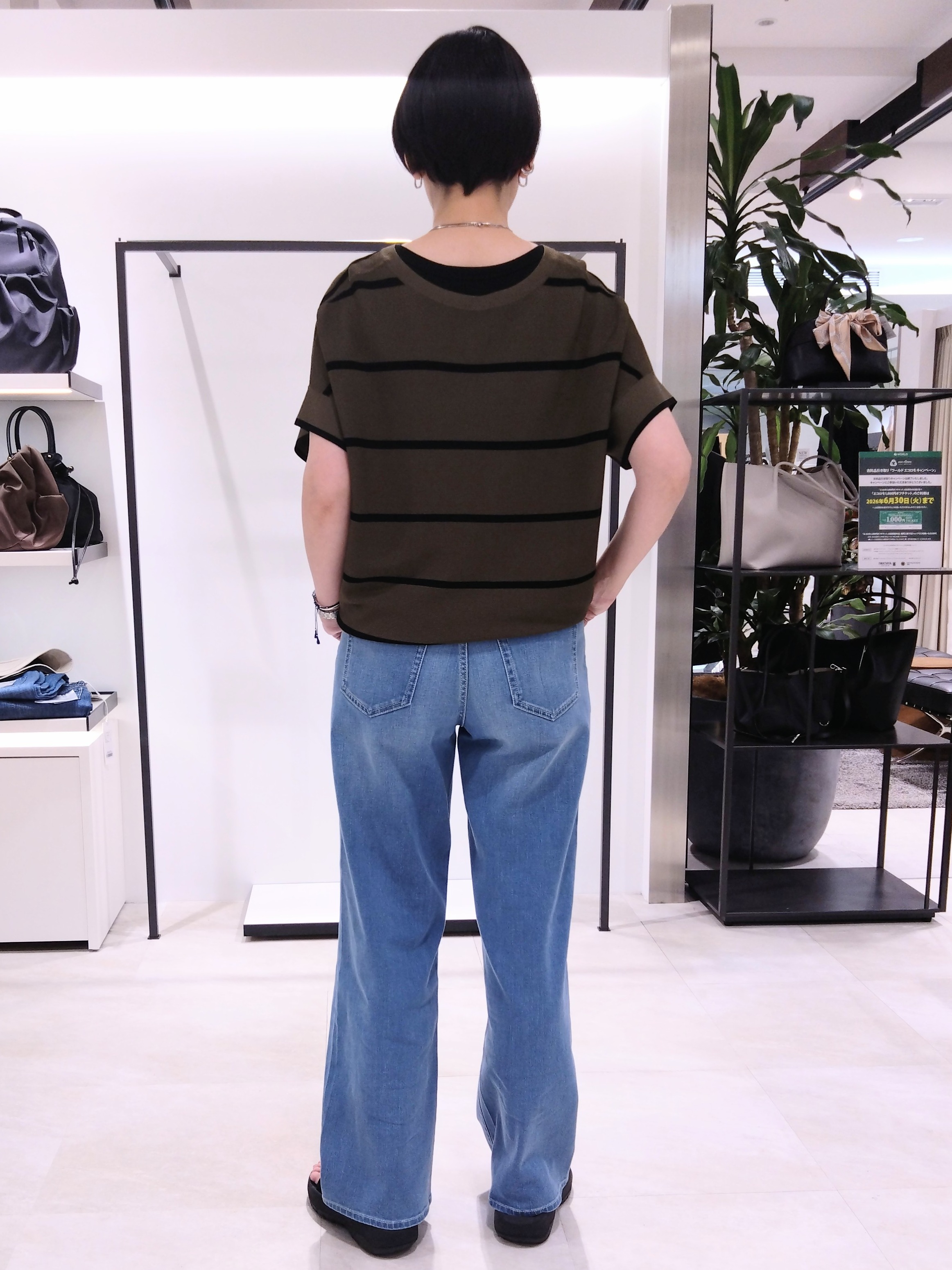 まちこさんの「UNTITLED｜【11色展開/体型カバー】前後2WAYフレンチスリーブニット」を使ったコーディネート