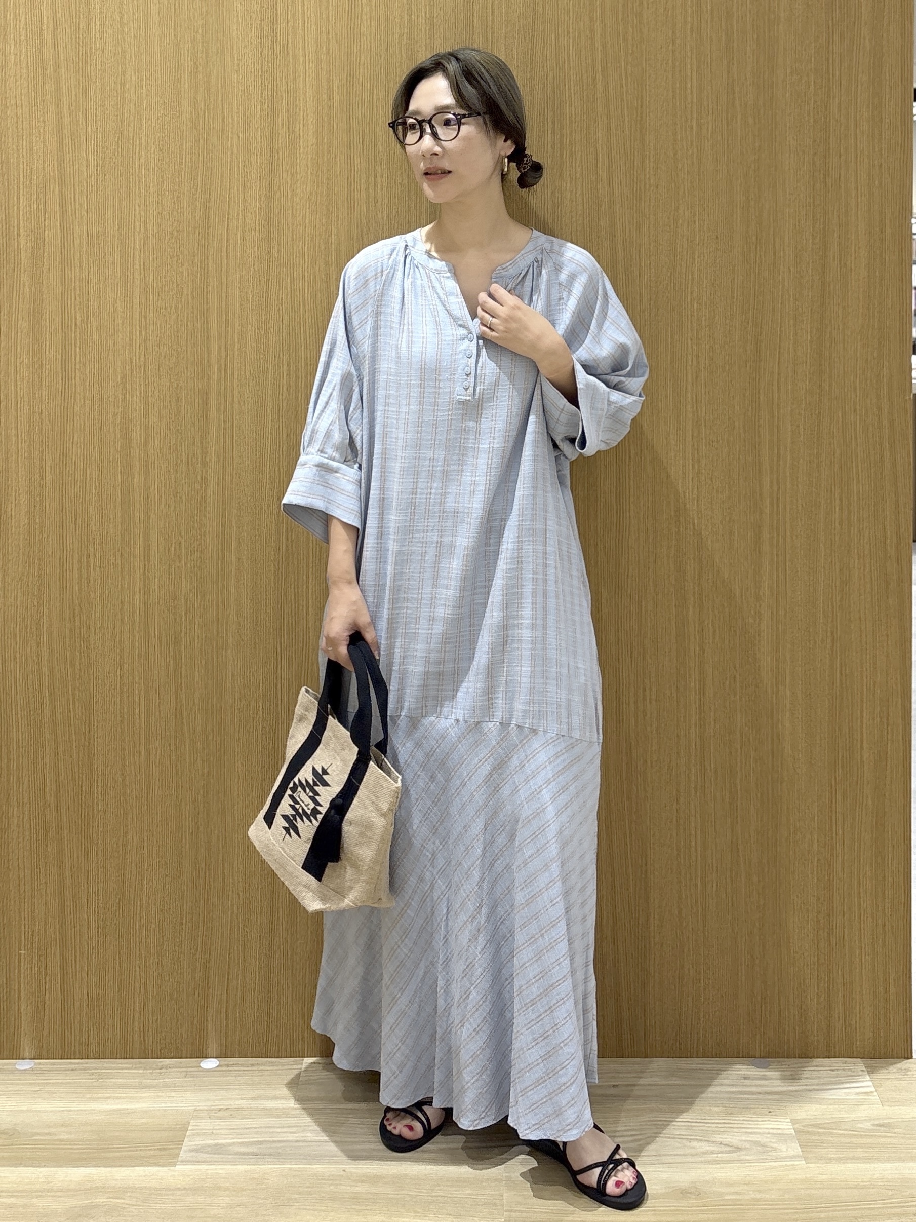 たけねぇさんの「OPAQUE.CLIP｜キーネックロングワンピース【洗える】」を使ったコーディネート
