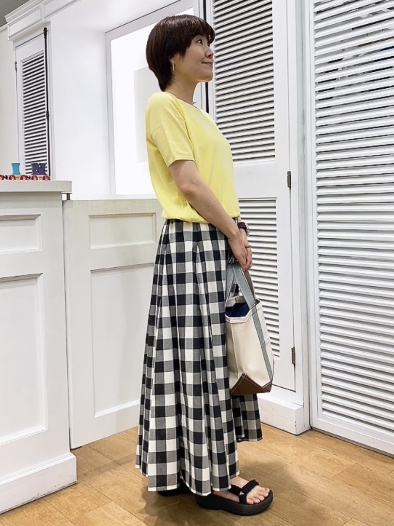 Hamaさんの「Dessin｜【9色展開/接触冷感/UVカット】ドライタッチサマーニットT」を使ったコーディネート
