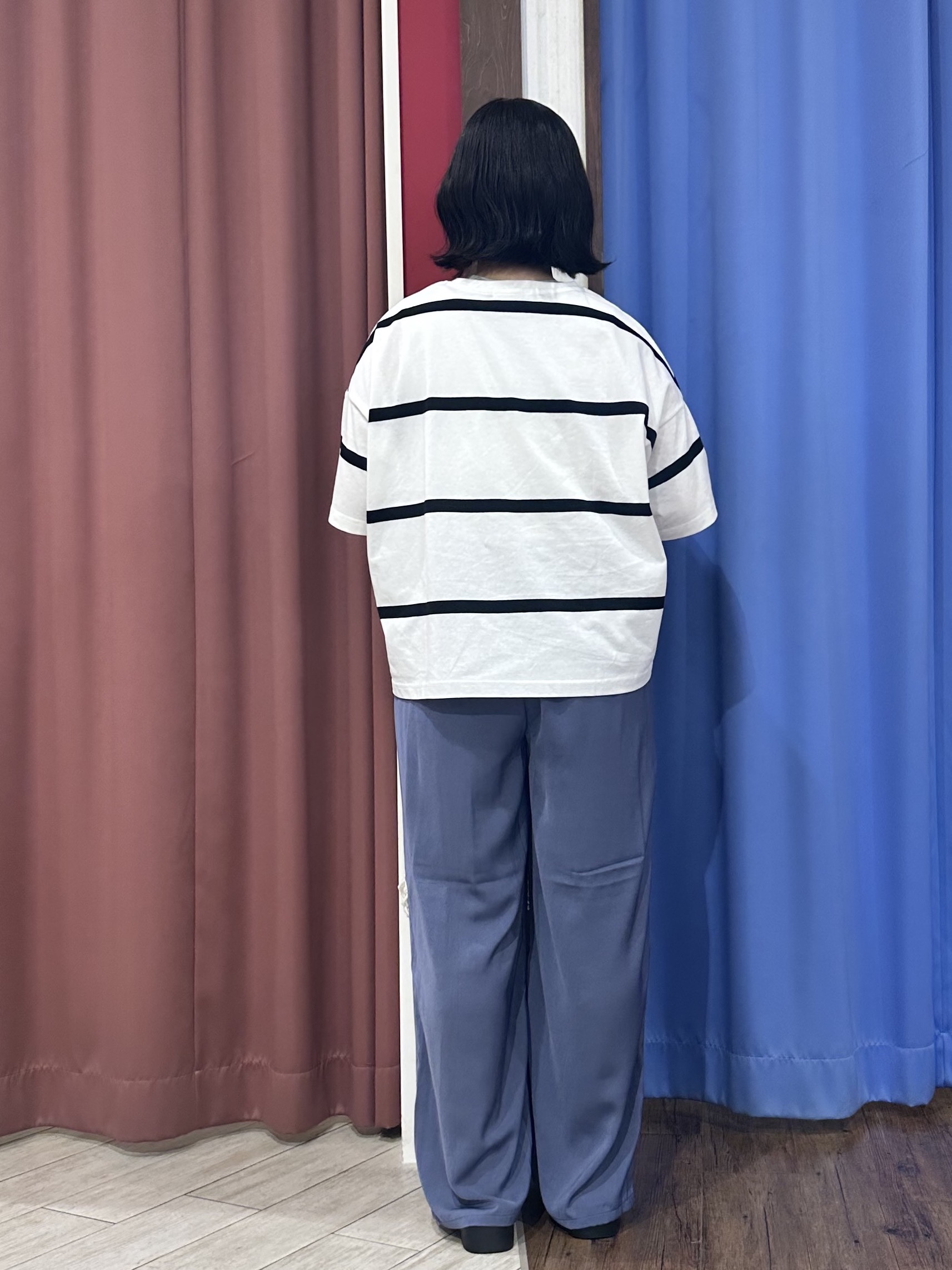 Meeさんの「SHOO･LA･RUE｜【S-LL】涼しげで爽やか 太ボーダー斜め切り替えTシャツ」を使ったコーディネート