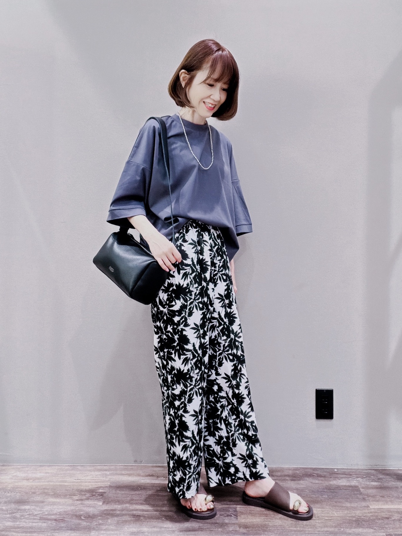 Satoさんの「Dessin｜【体型カバー】美光沢カットソーボクシーシルエット」を使ったコーディネート
