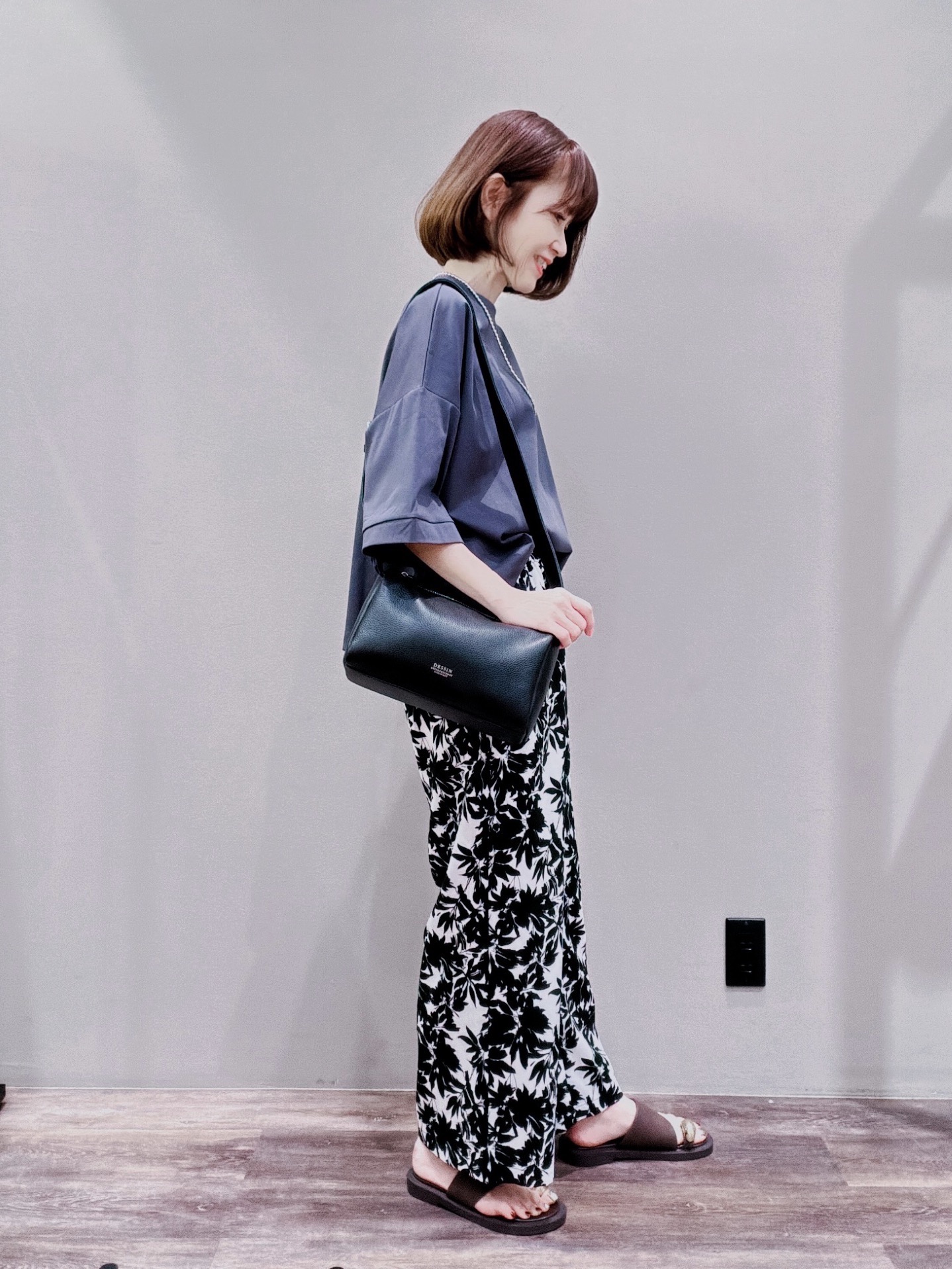 Satoさんの「Dessin｜【体型カバー】美光沢カットソーボクシーシルエット」を使ったコーディネート