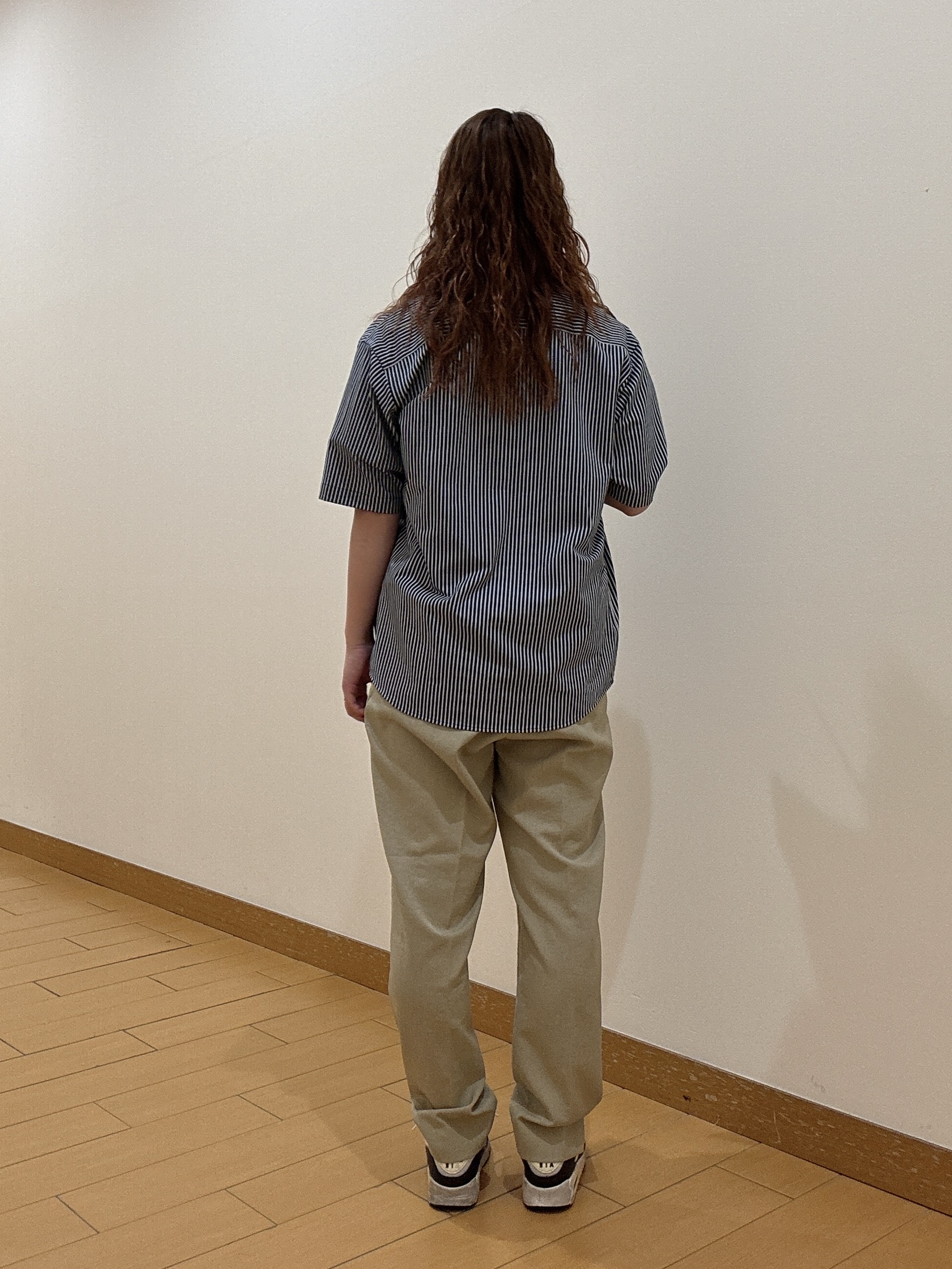 ヒナさんの「TAKEO KIKUCHI｜ポートレートアートＴシャツ」を使ったコーディネート