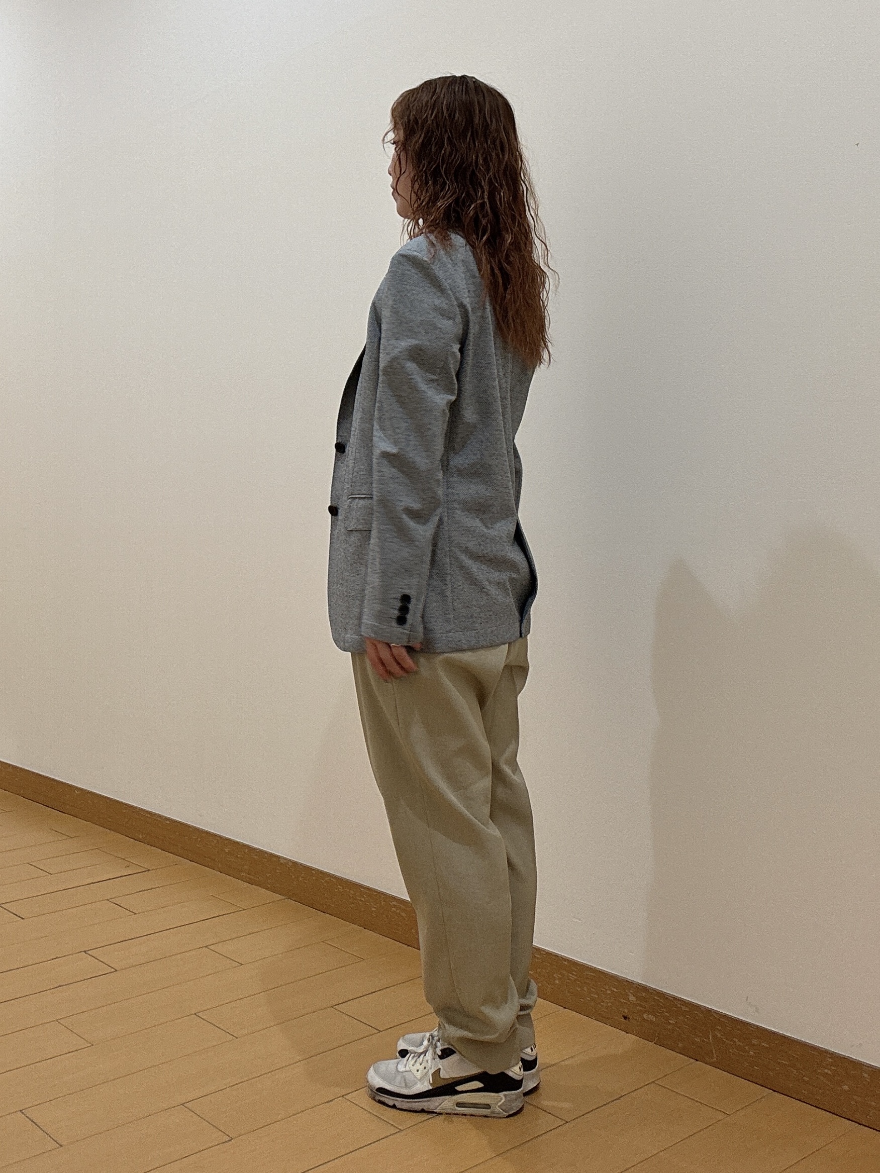 ヒナさんの「TAKEO KIKUCHI｜ポートレートアートＴシャツ」を使ったコーディネート