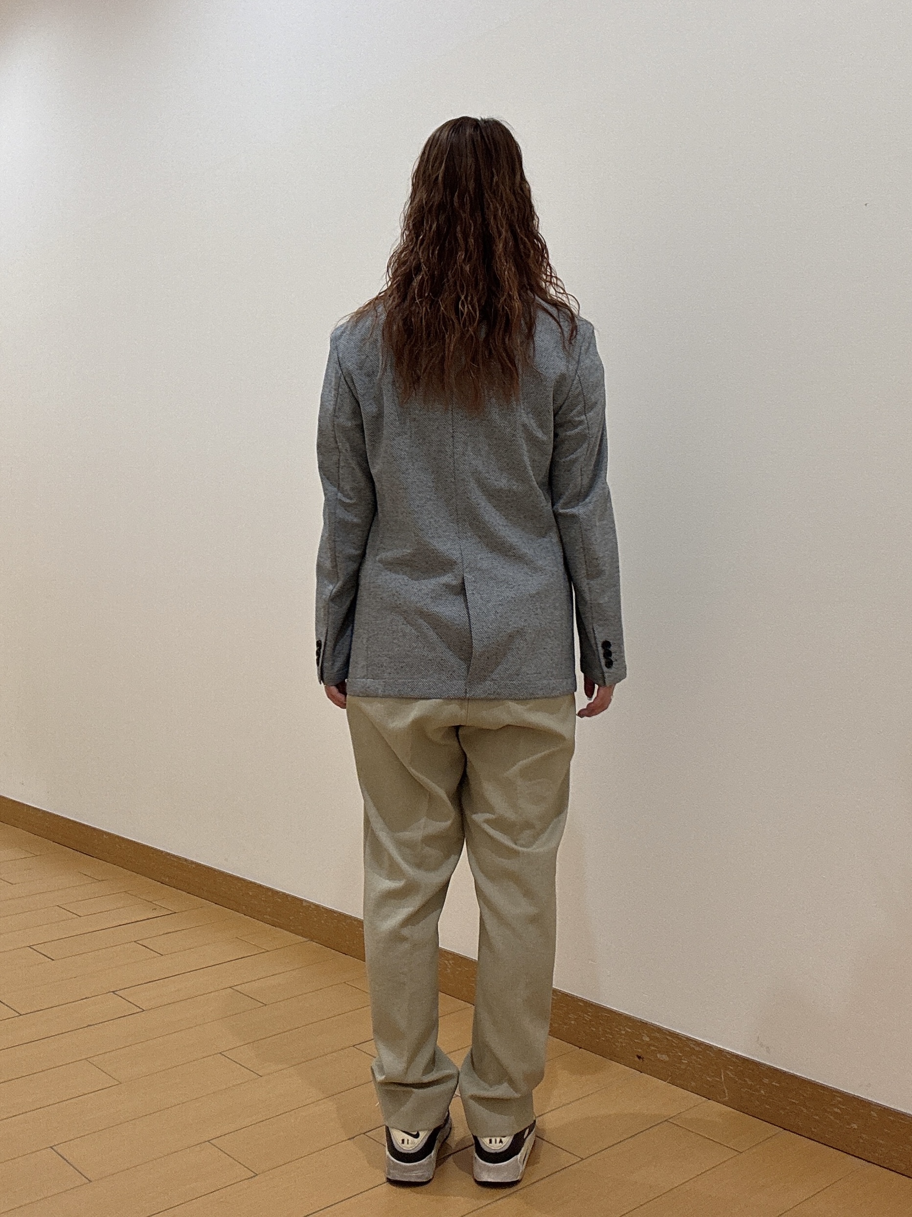ヒナさんの「TAKEO KIKUCHI｜ポートレートアートＴシャツ」を使ったコーディネート