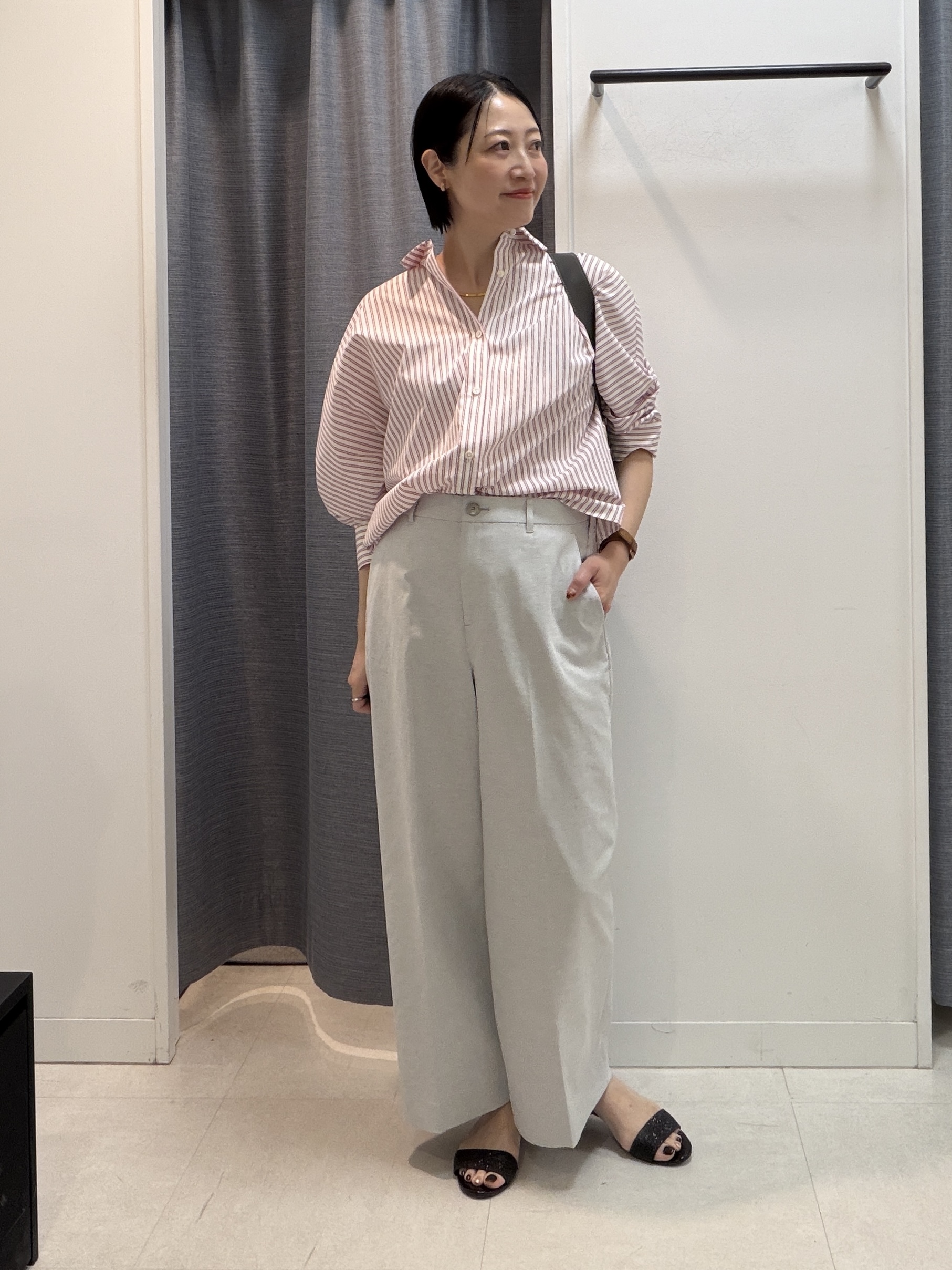 shihoさんの「INDIVI｜【接触冷感/吸水速乾/UVカット】ドルマンスリーブシャツ」を使ったコーディネート