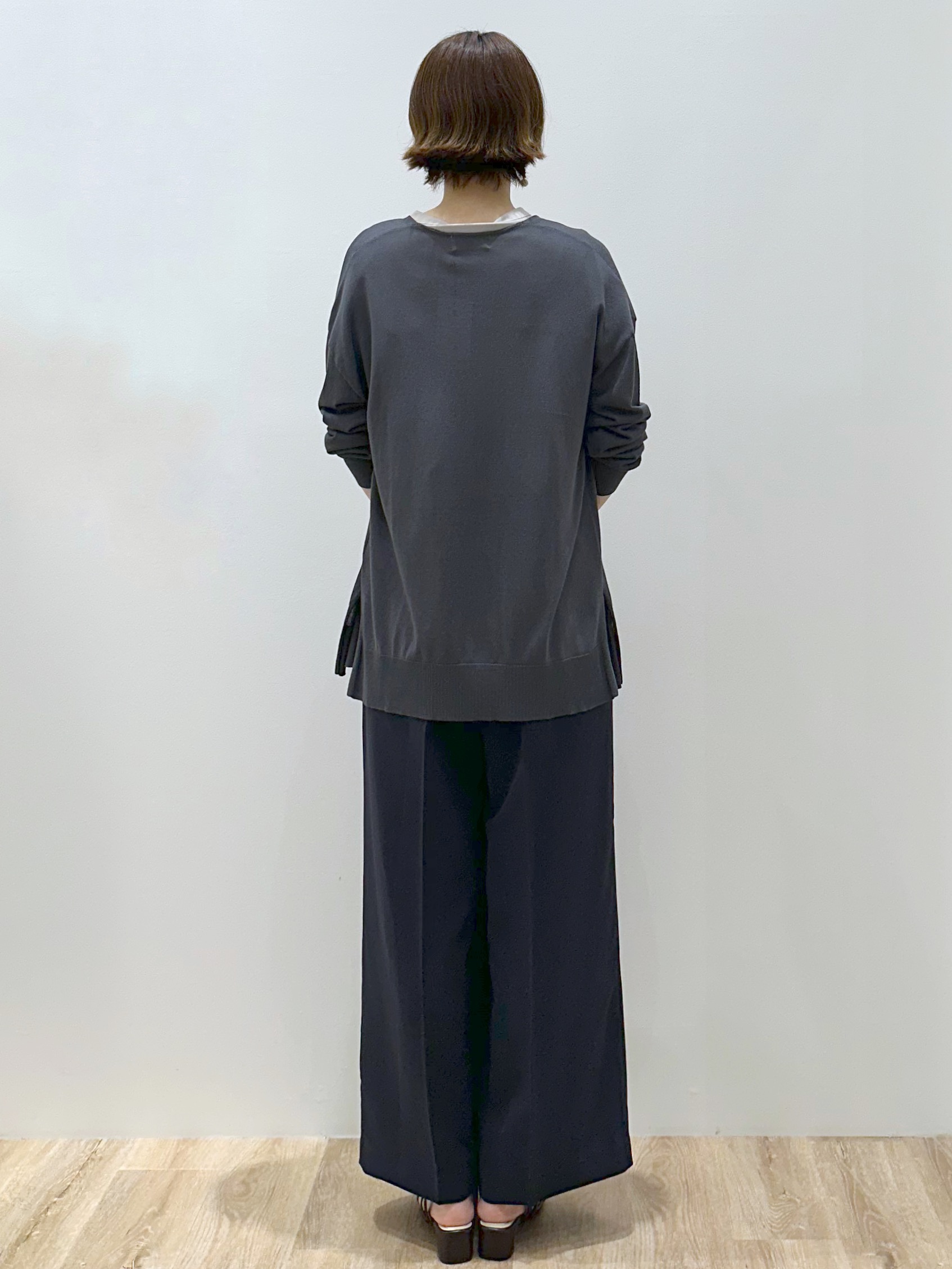 yurieさんの「OPAQUE.CLIP｜【接触冷感】ニットカーディガン《洗濯機OK／抗ピリング》」を使ったコーディネート