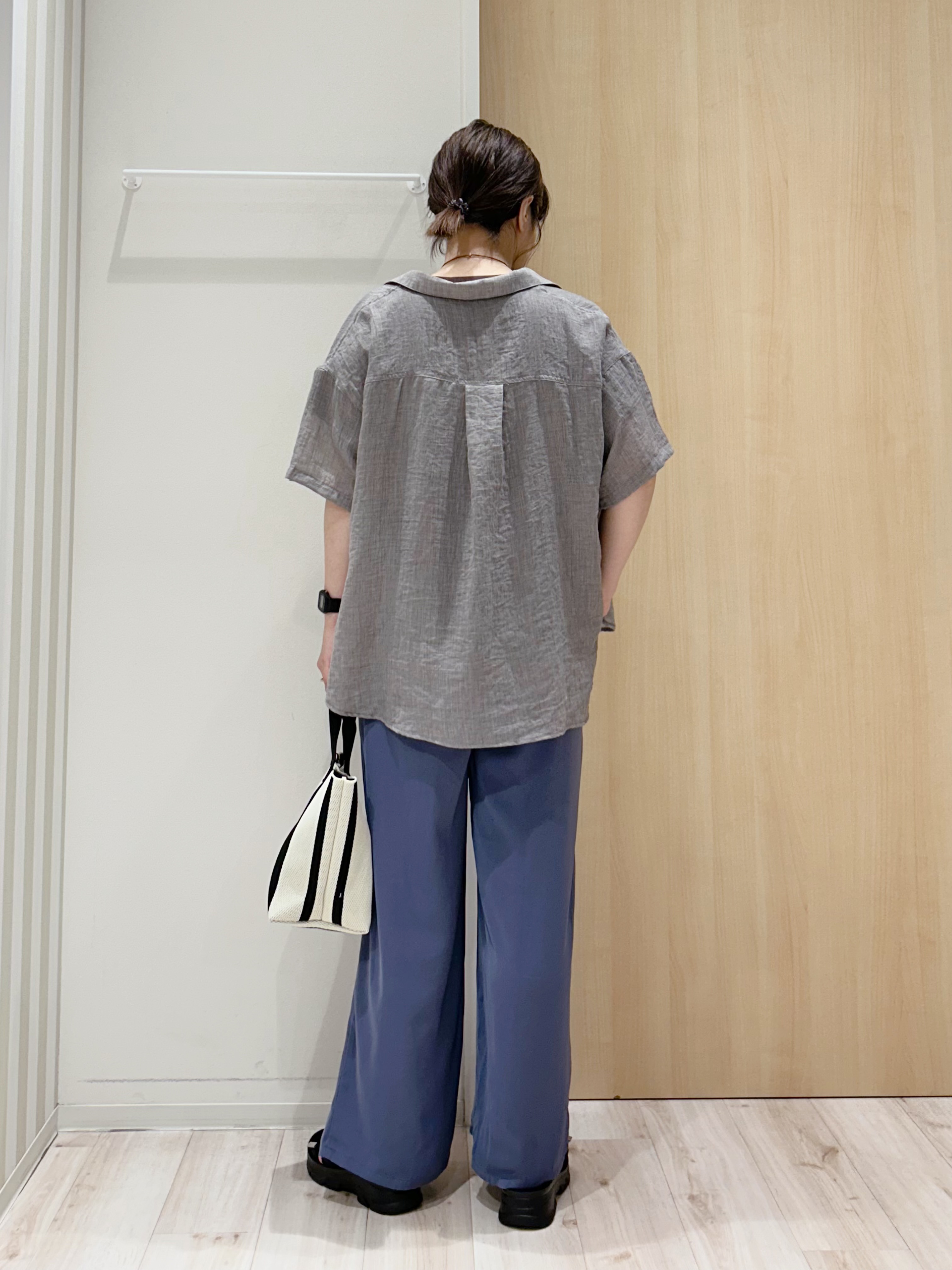 maaaさんの「SHOO･LA･RUE｜【S-LL】ナチュラルに決まる 半袖シアーシャツジャケット」を使ったコーディネート