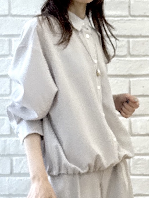 Miwaさんの「UNTITLED｜【秋羽織り/セットアップ可/UVカット】エアリークールドロストシャツ」を使ったコーディネート