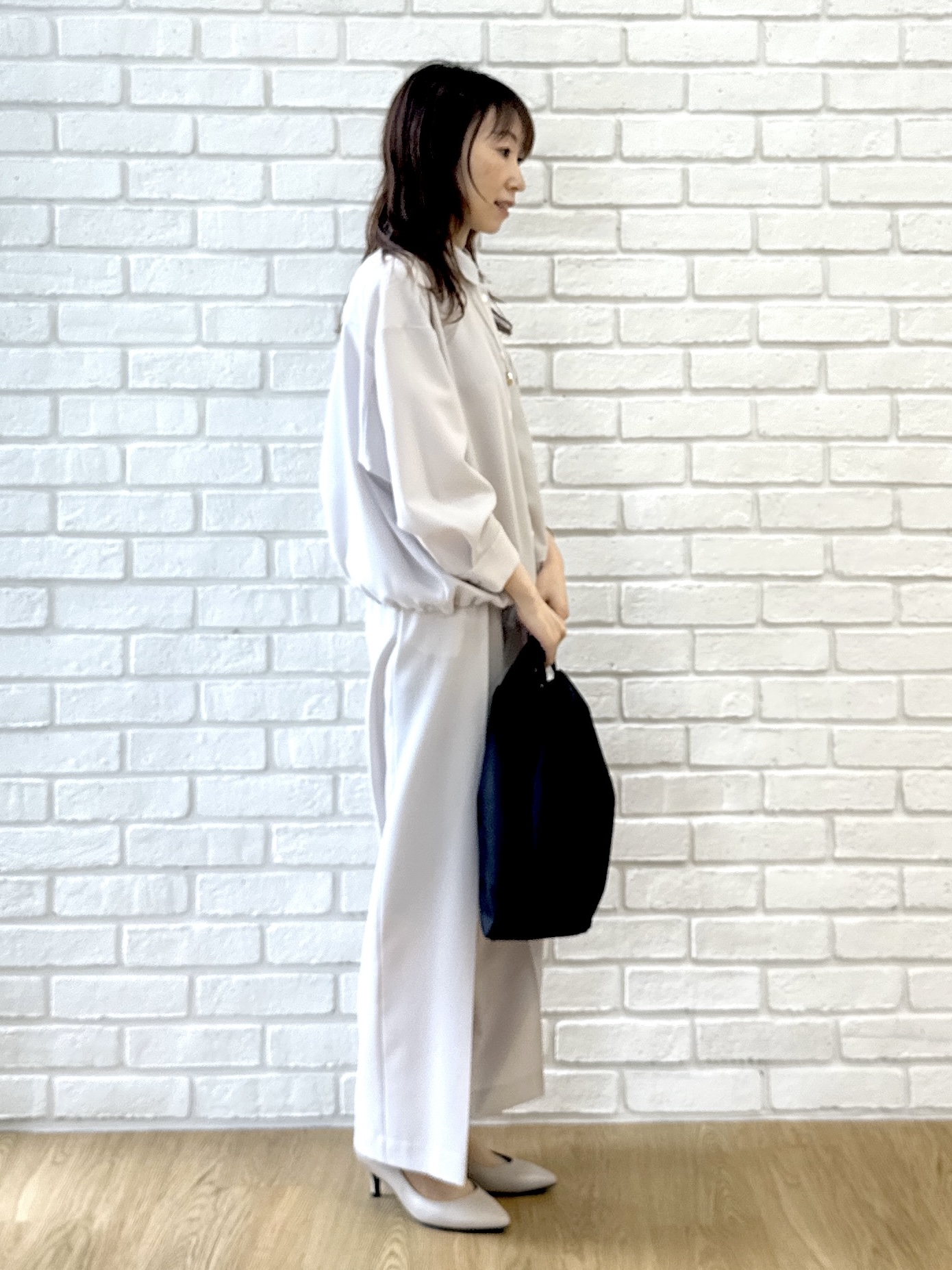 Miwaさんの「UNTITLED｜【秋羽織り/セットアップ可/UVカット】エアリークールドロストシャツ」を使ったコーディネート