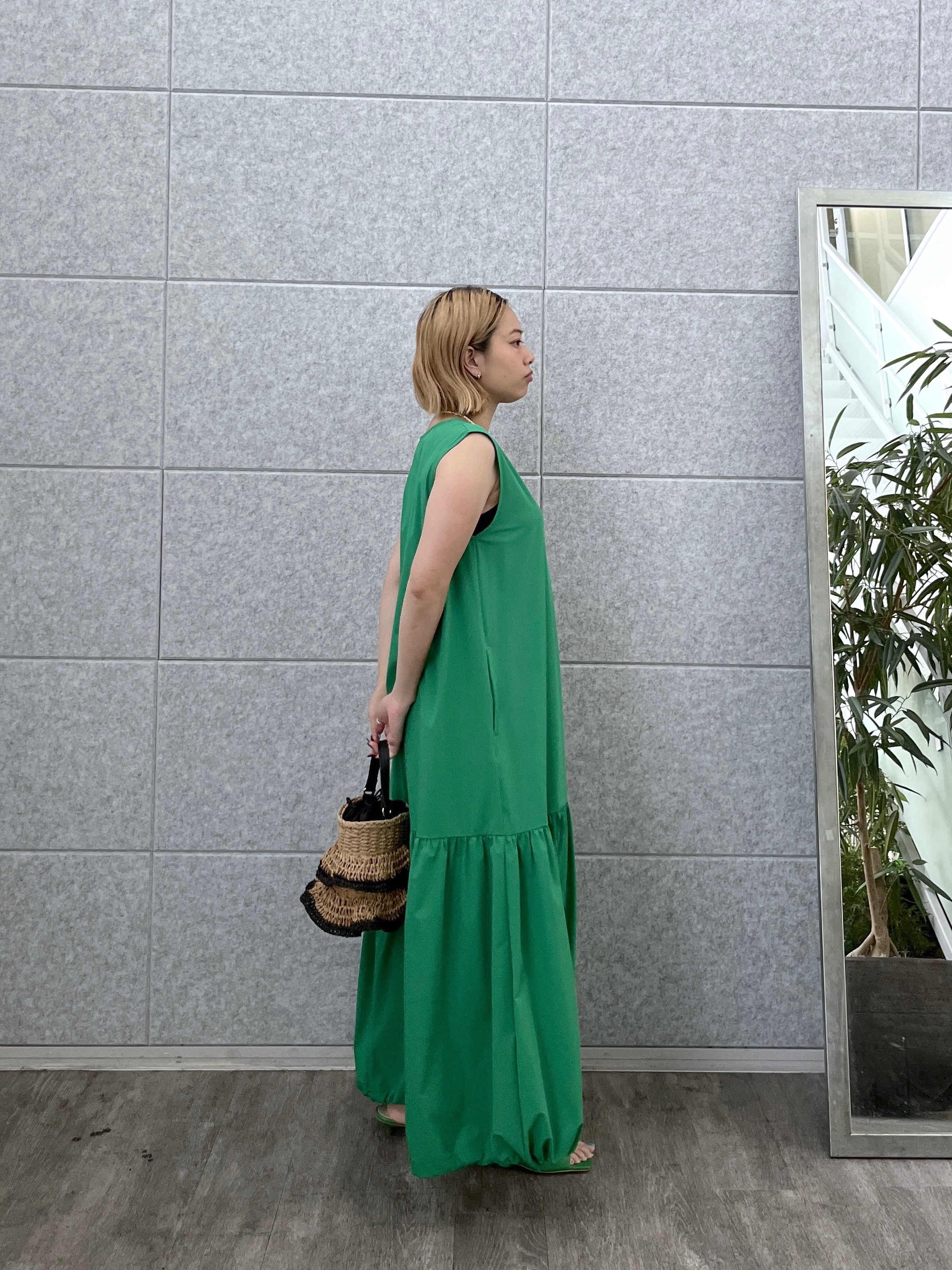 Harukaさんの「INDIVI｜2WAYスキッパーワンピース【再入荷／接触冷感】」を使ったコーディネート