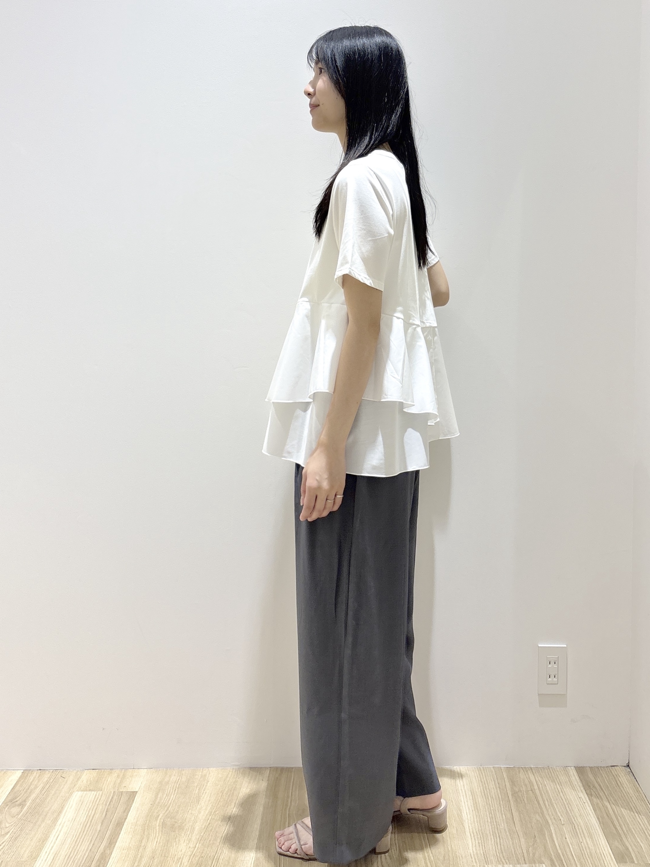 sachikoさんの「OPAQUE.CLIP｜ペプラムドッキングカットソー【洗濯機OK】」を使ったコーディネート