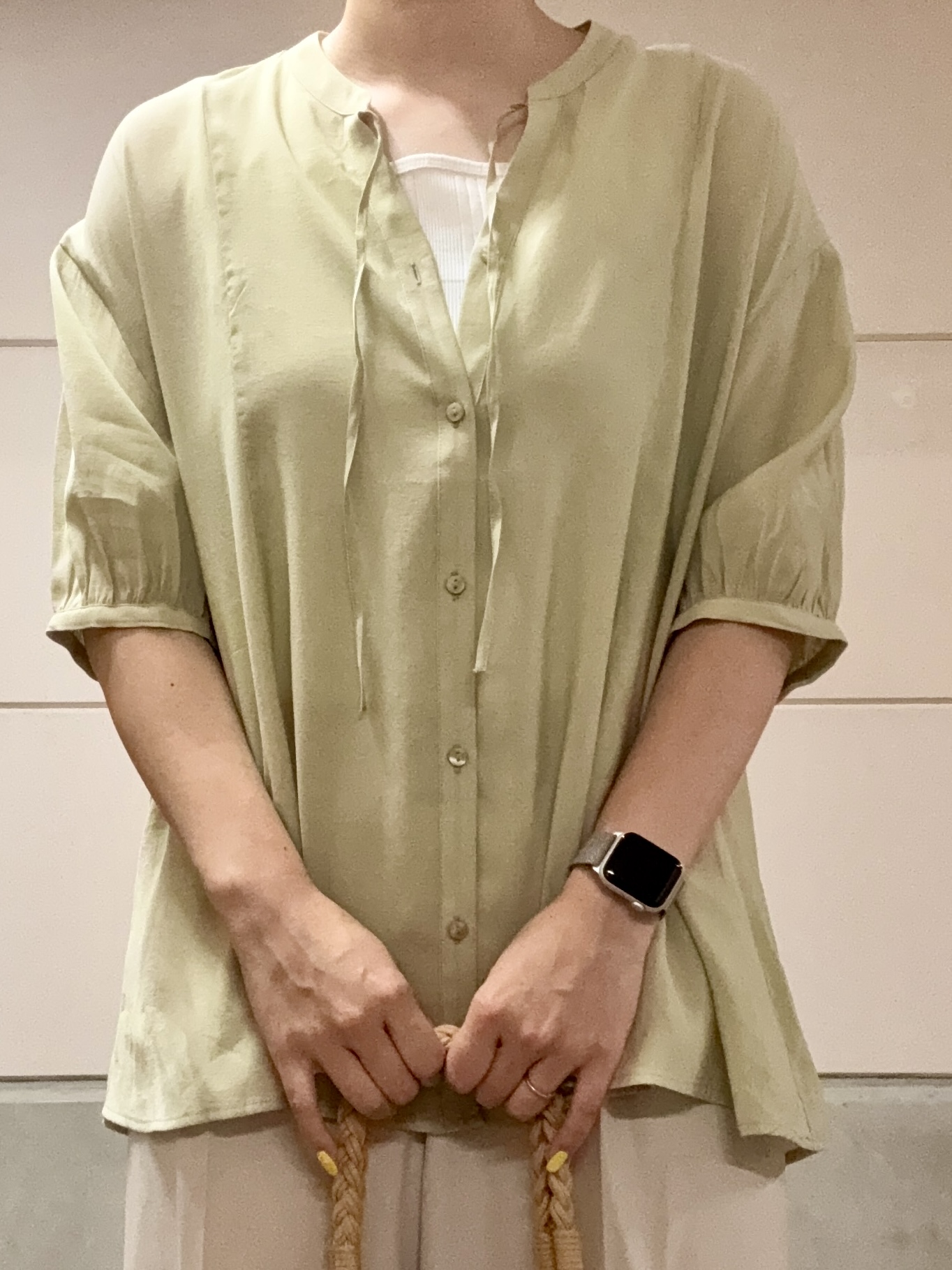 kさんの「SHOO･LA･RUE｜【S-LL】インせず着られる 切替フレアブラウス」を使ったコーディネート