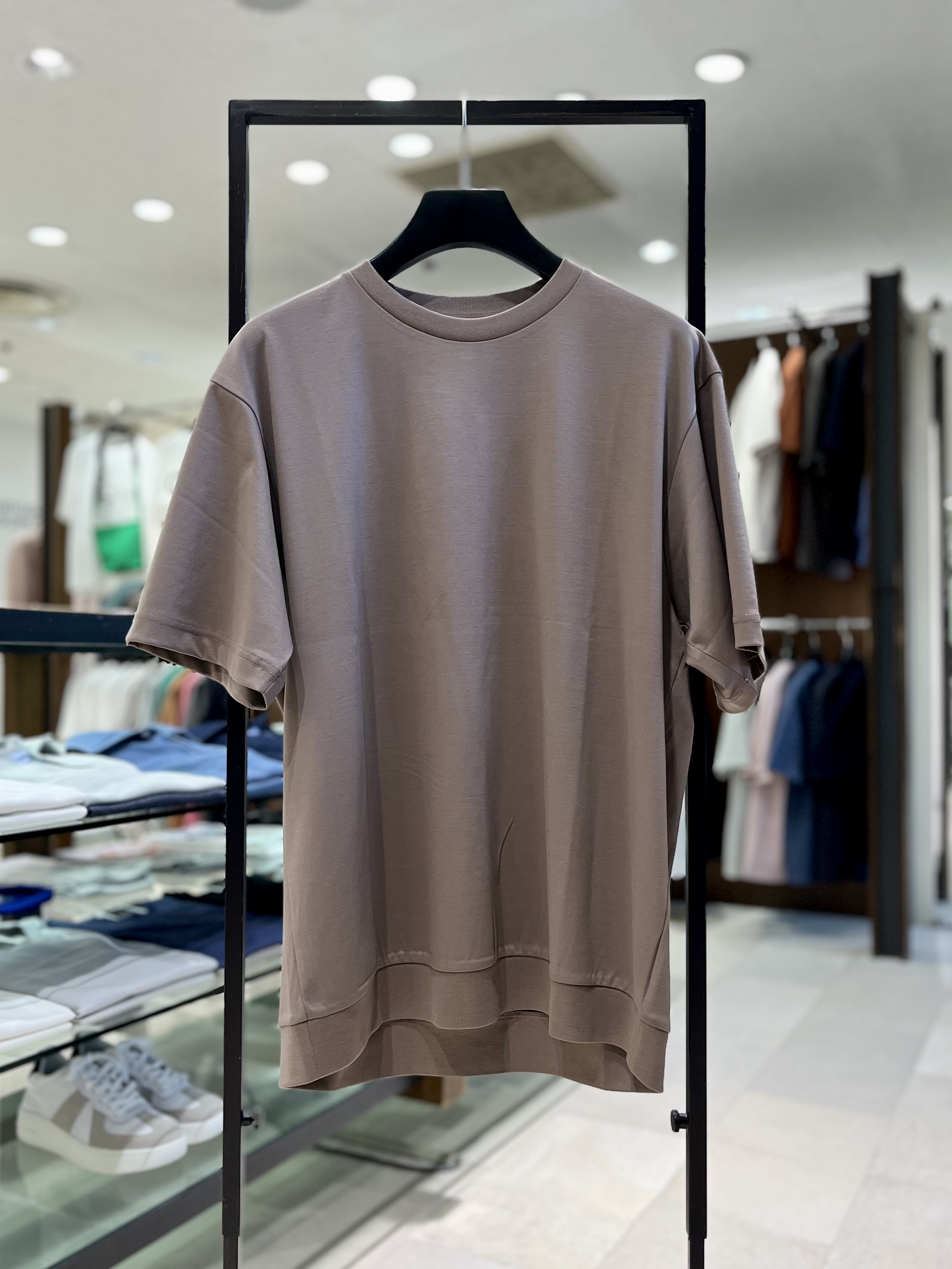 uedaさんの「TAKEO KIKUCHI｜【接触冷感】アイスクリアコットン Tシャツ」を使ったコーディネート