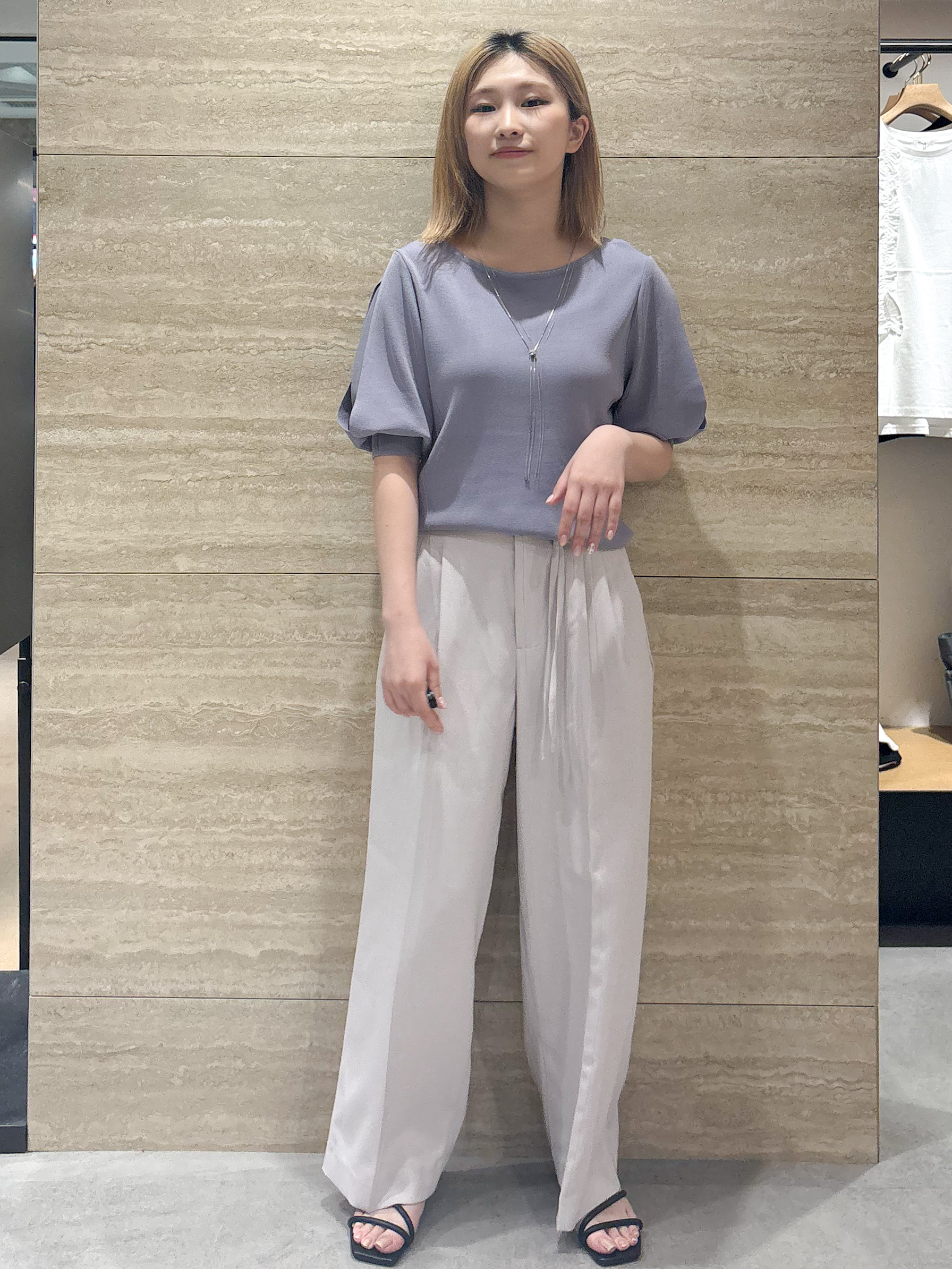 ふうかさんの「index｜【接触冷感／UVケア】クールタッチラップスリーブニット《洗濯機OK／XS～3L／9col》」を使ったコーディネート