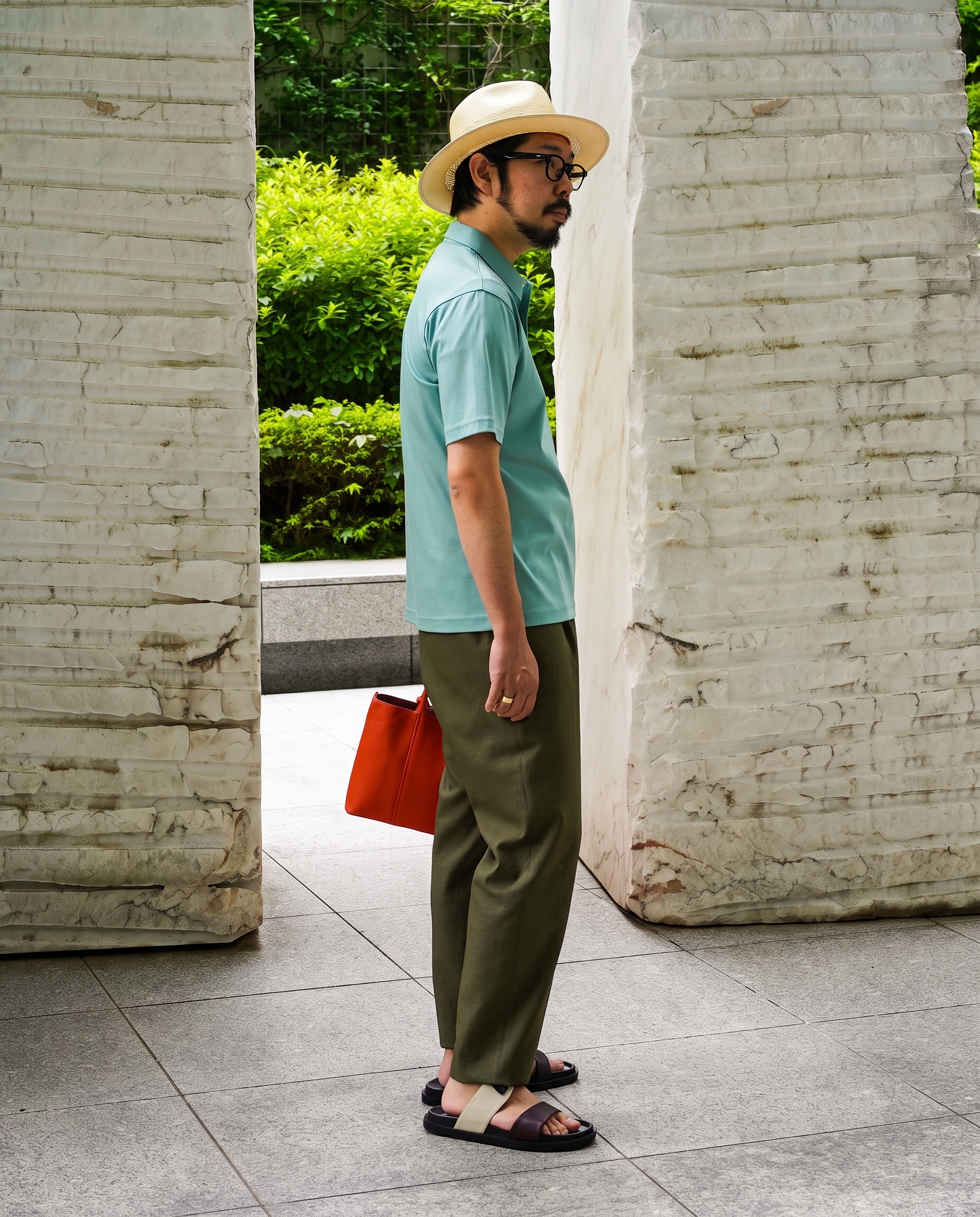 プレス増田さんの「TAKEO KIKUCHI｜【接触冷感】アイスクリアコットン ワンポイント ポロシャツ」を使ったコーディネート