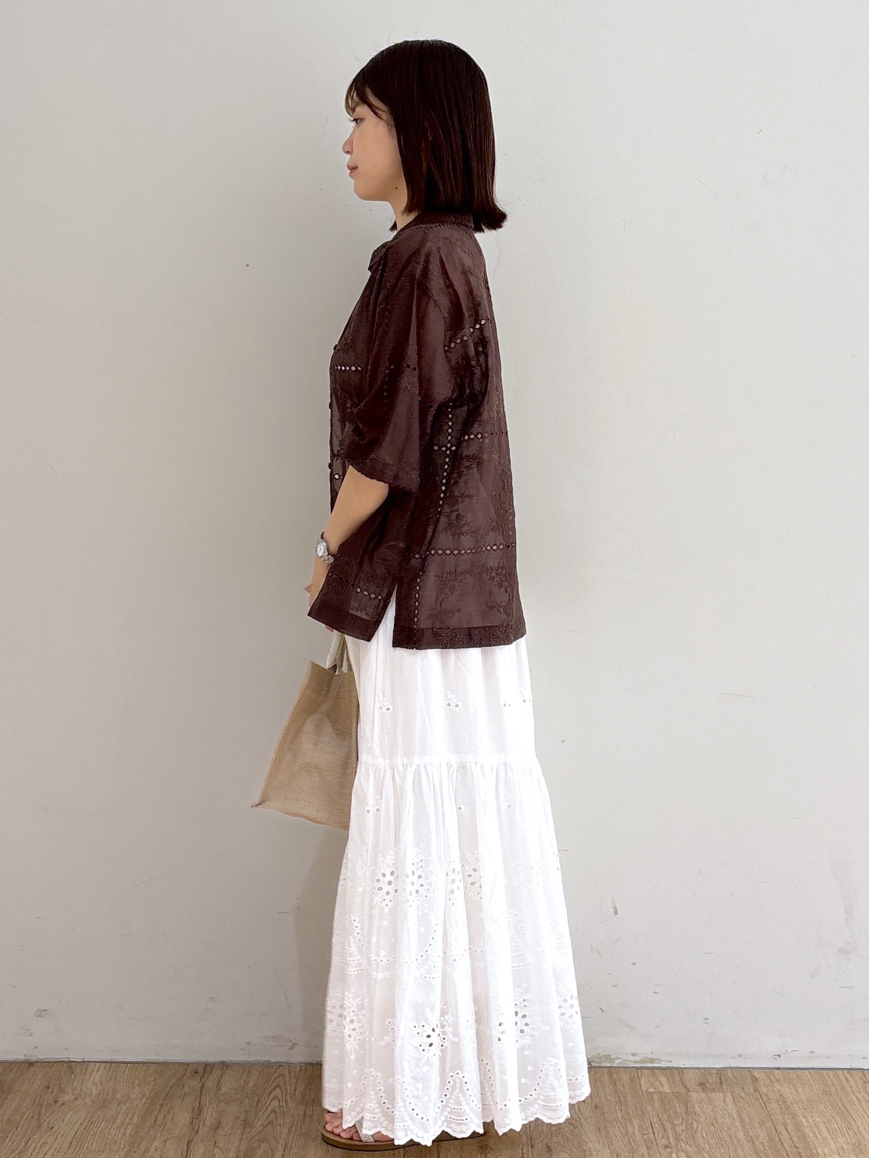 mireiさんの「OPAQUE.CLIP｜刺繍ハーフスリーブシャツ／セットアップ対応可【洗濯機OK】」を使ったコーディネート