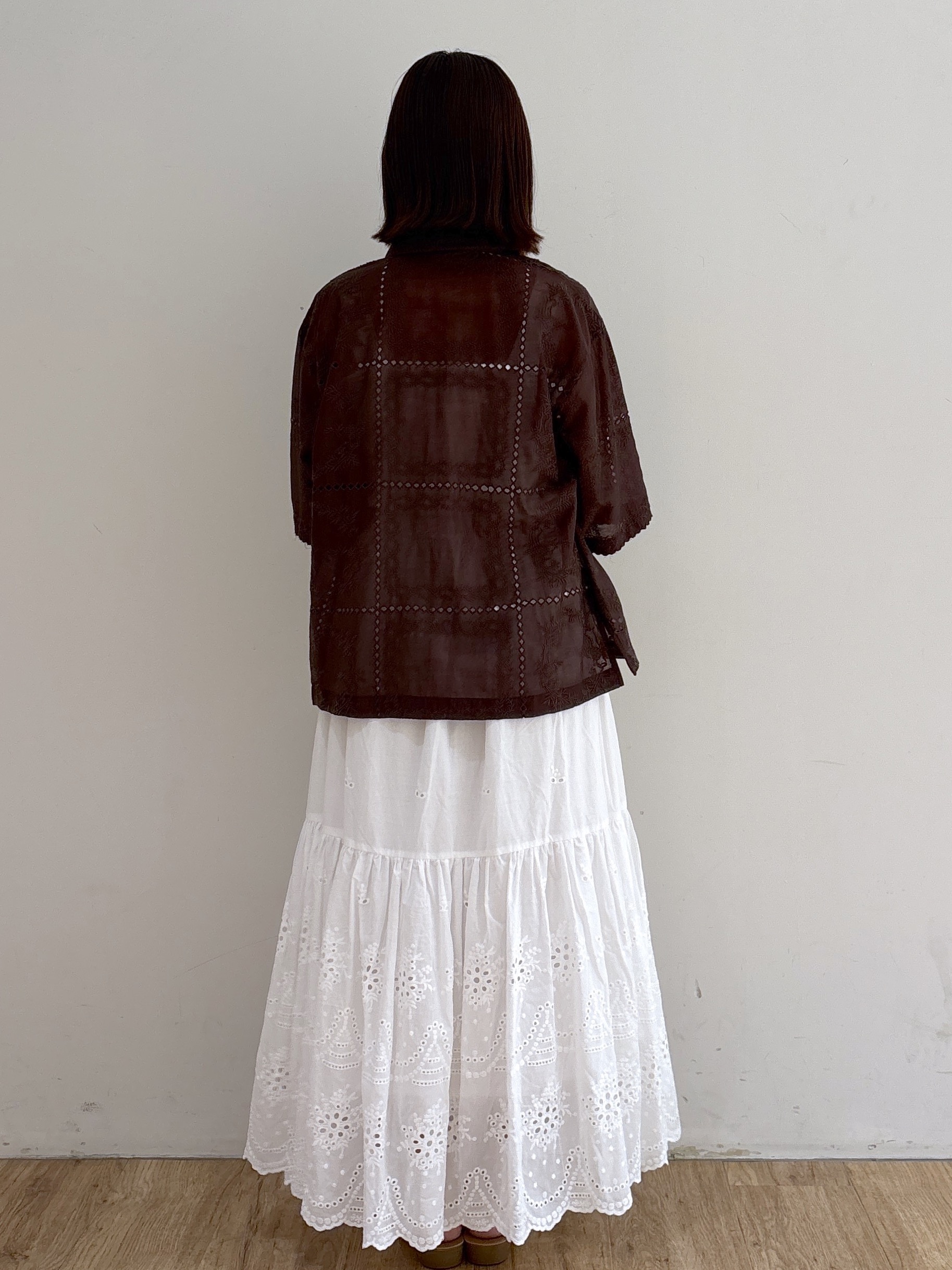 mireiさんの「OPAQUE.CLIP｜刺繍ハーフスリーブシャツ／セットアップ対応可【洗濯機OK】」を使ったコーディネート