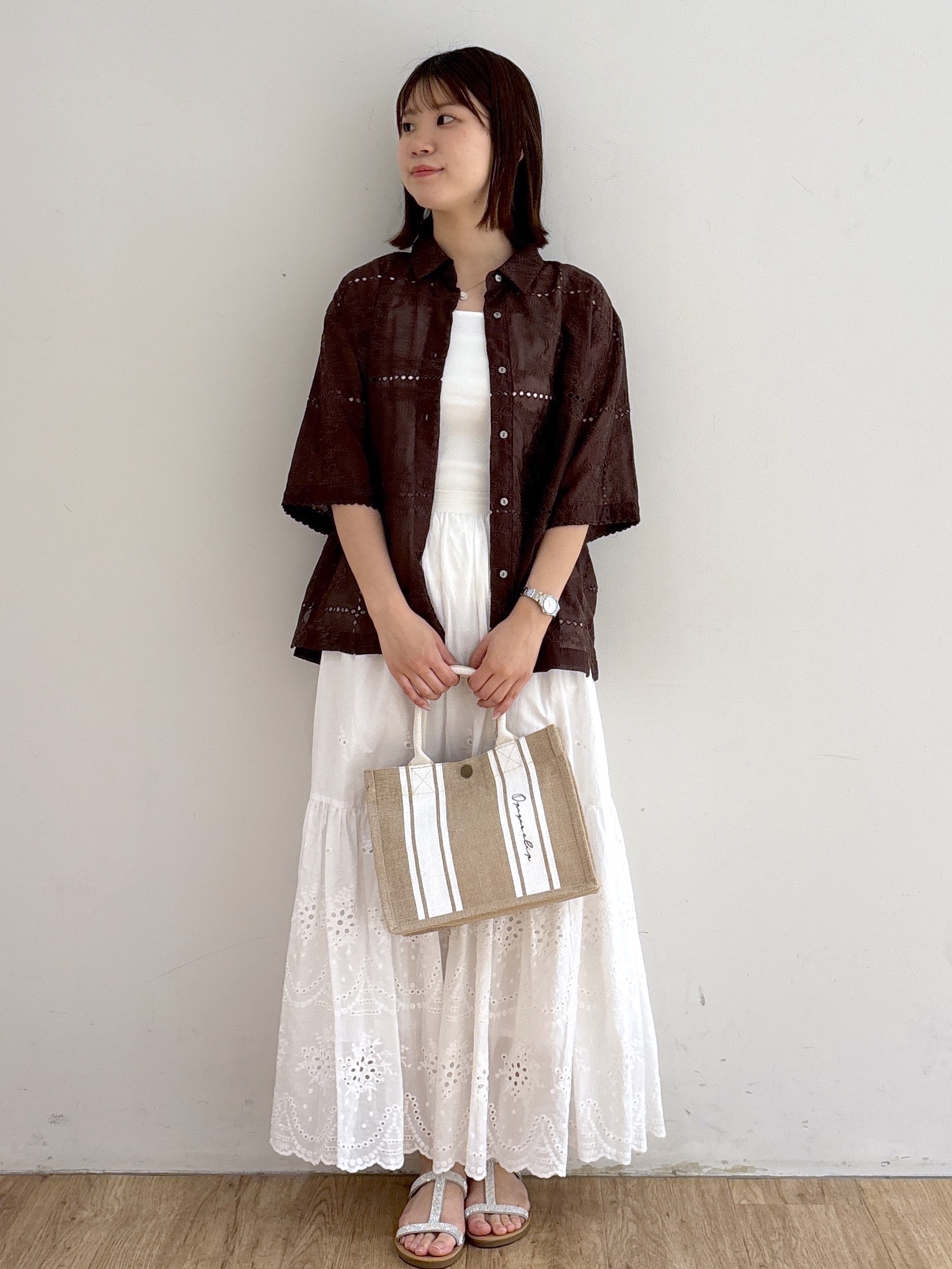 mireiさんの「OPAQUE.CLIP｜刺繍ハーフスリーブシャツ／セットアップ対応可【洗濯機OK】」を使ったコーディネート