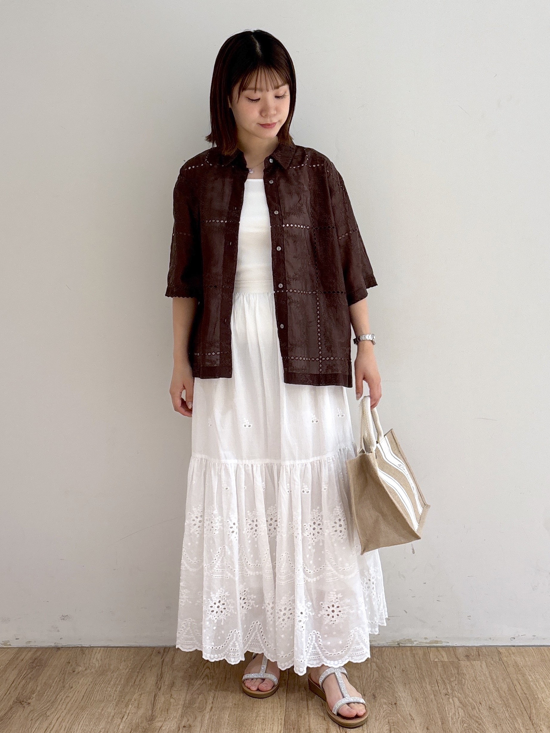 mireiさんの「OPAQUE.CLIP｜刺繍ハーフスリーブシャツ／セットアップ対応可【洗濯機OK】」を使ったコーディネート