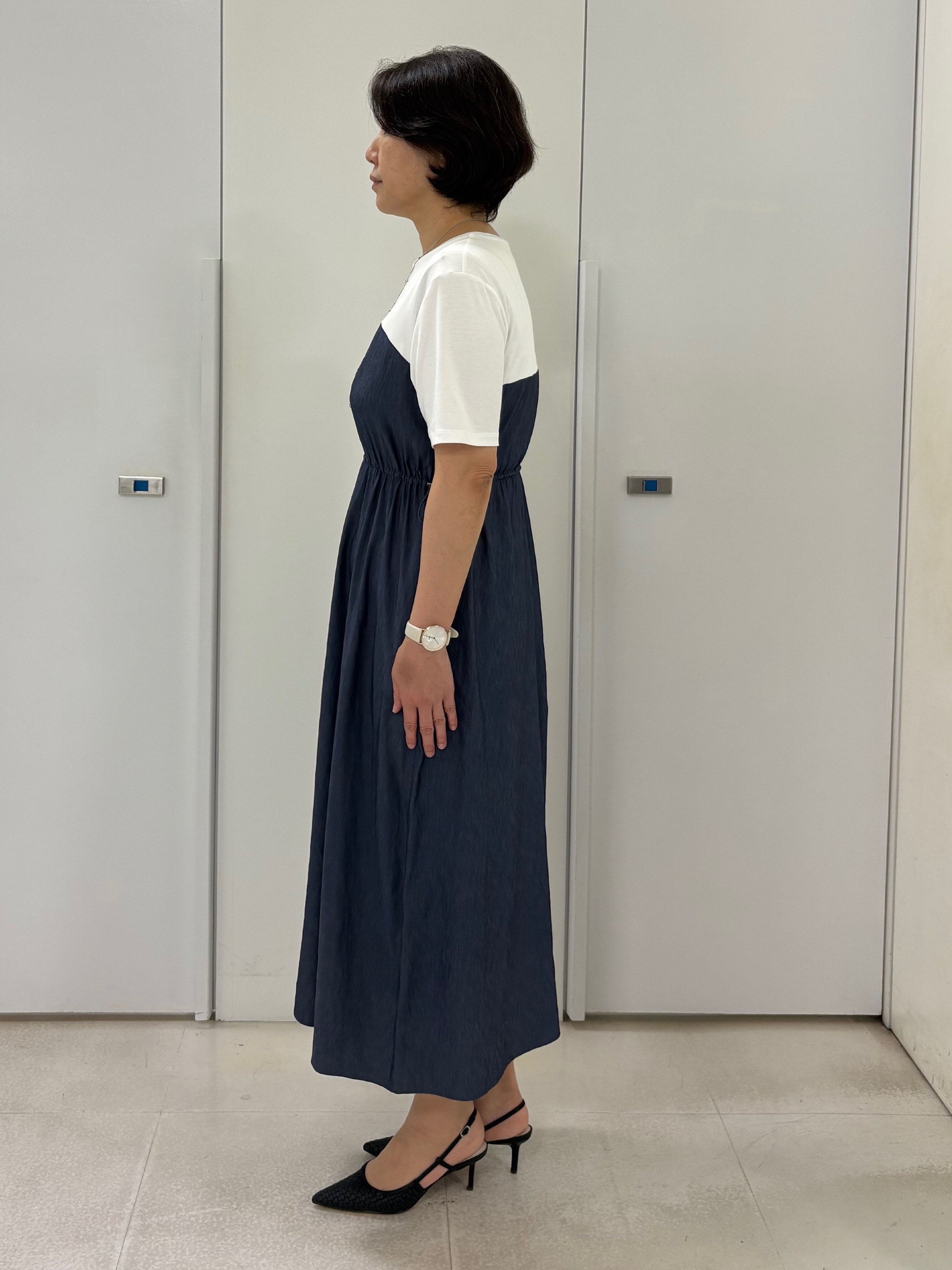hIさんの「COUP DE CHANCE｜【手洗い可】異素材ドッキングワンピース」を使ったコーディネート