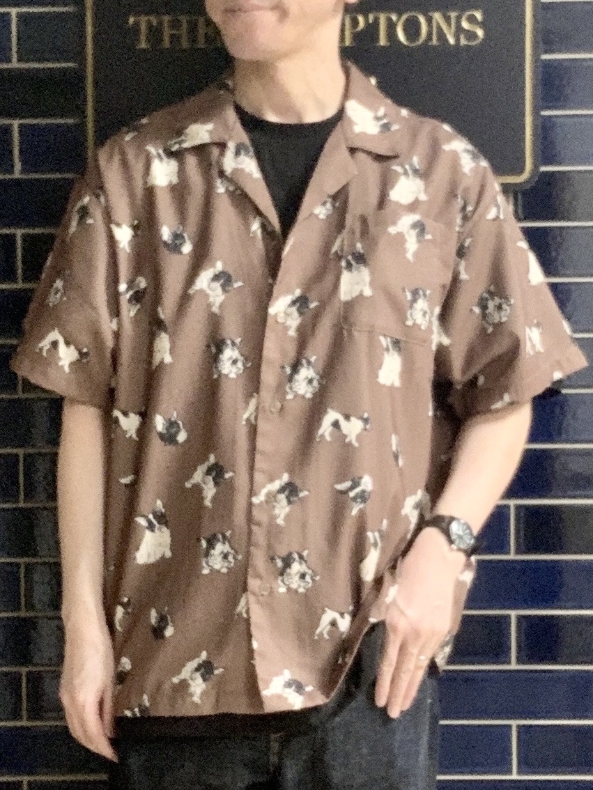 Takaさんの「Dessin｜【洗える】ドッグモチーフプリントシャツ」を使ったコーディネート