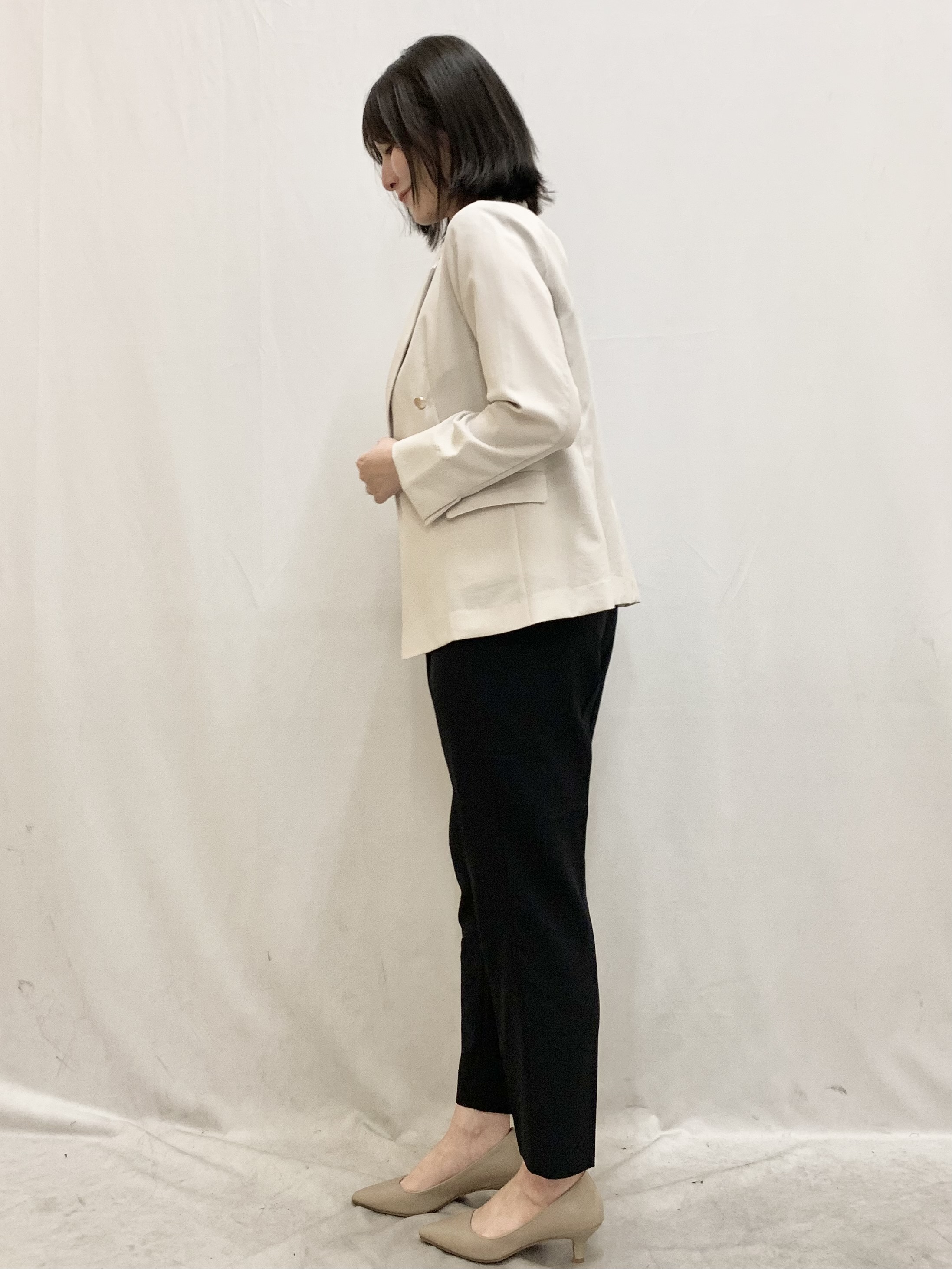 kasumiさんの「index｜《再入荷》ダブルブレストテーラードジャケット【接触冷感／吸水速乾／イージーアイロン／防シワ／洗濯機O」を使ったコーディネート