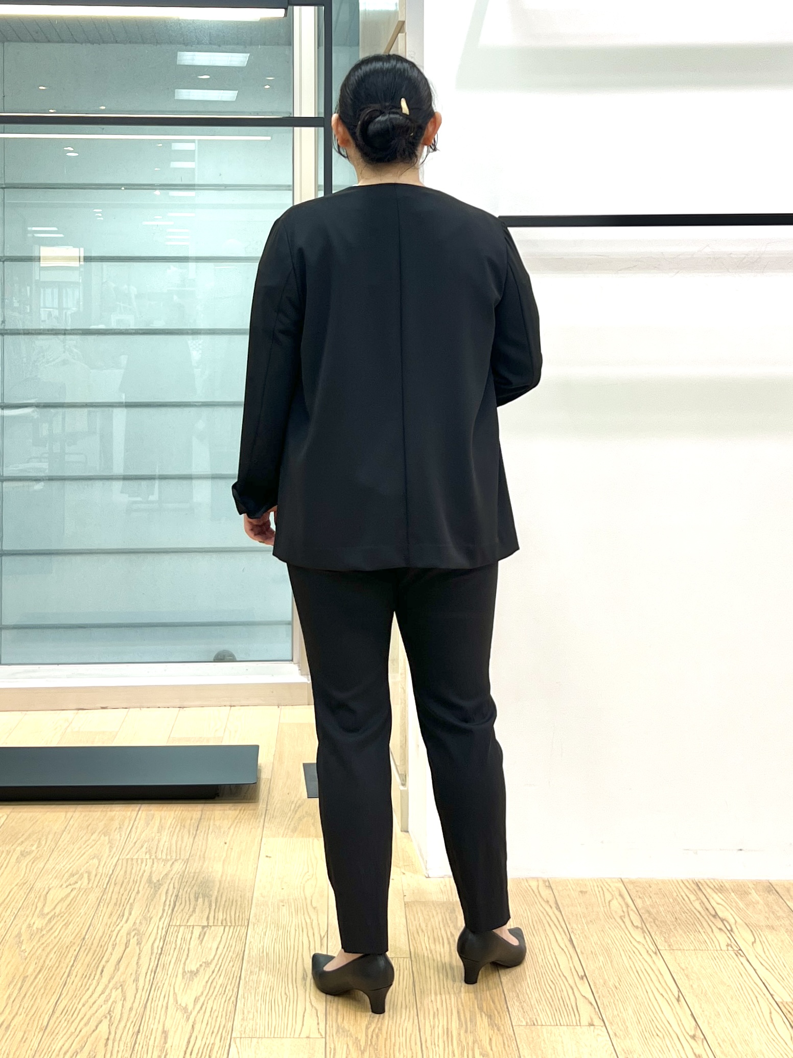 shimaさんの「INDIVI｜【接触冷感／透湿／着る日傘】ノーカラージャケット」を使ったコーディネート