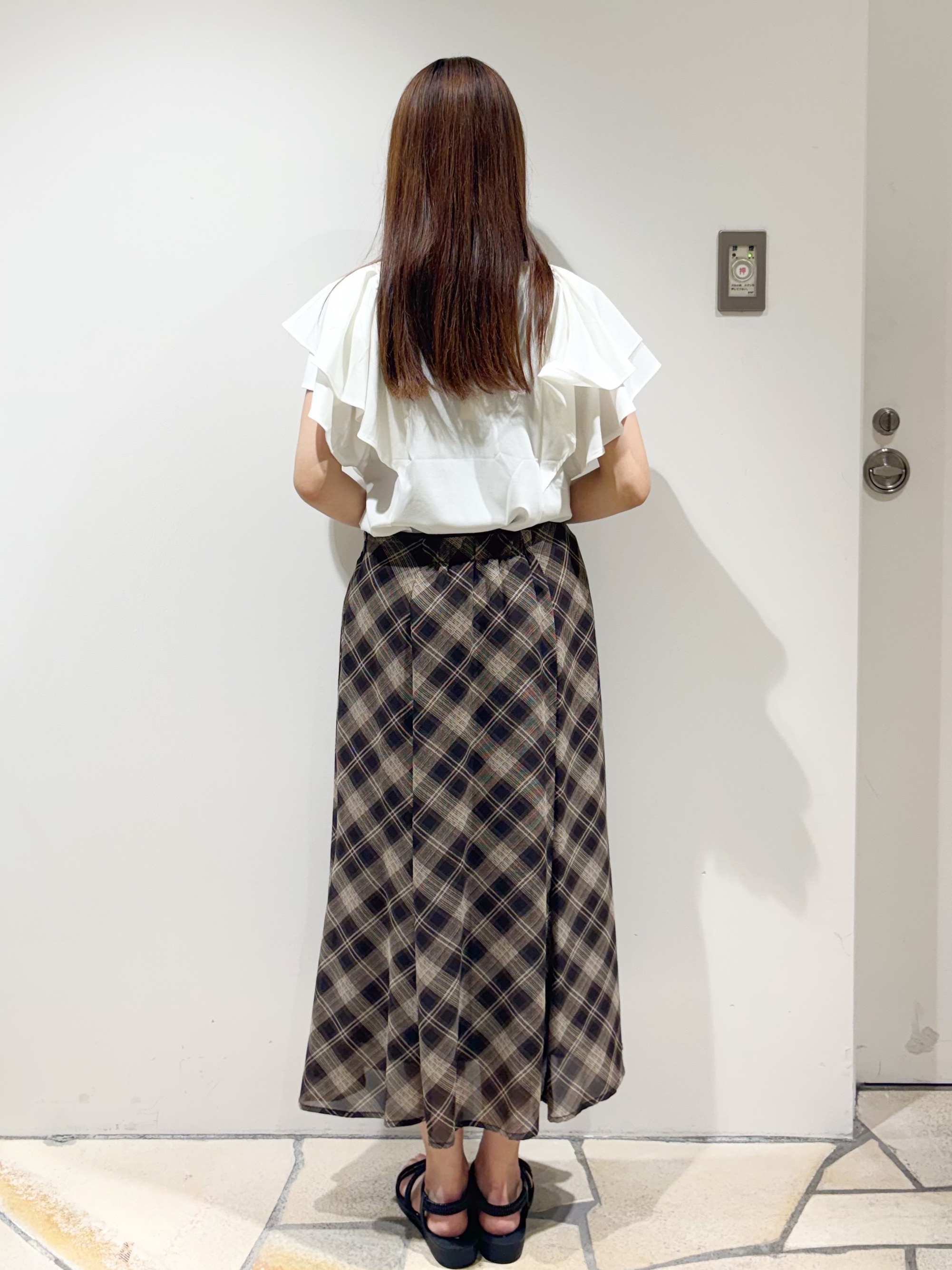 みあたんさんの「index｜【接触冷感】ダブルフレアキーネックトップス《UVケア／洗濯機OK》」を使ったコーディネート