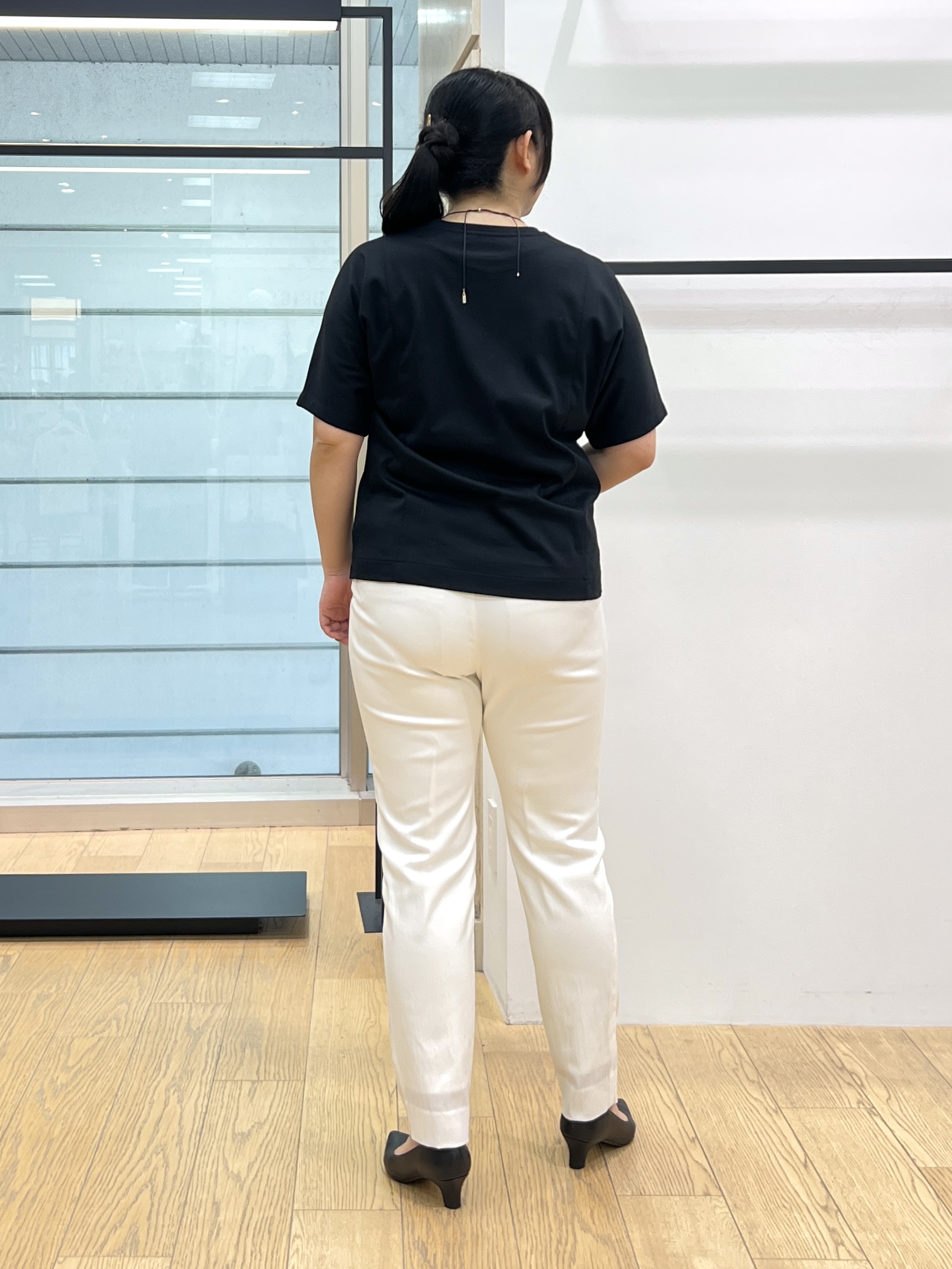 shimaさんの「INDIVI｜【接触冷感／2WAY】カシュクールリネンシャツ」を使ったコーディネート