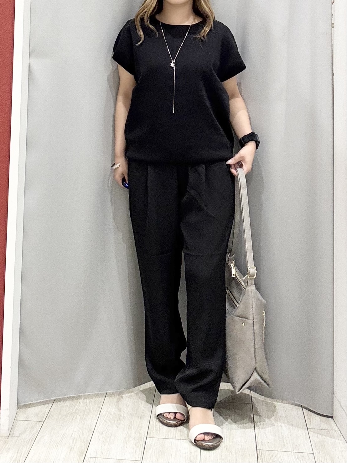 shioさんの「SHOO･LA･RUE｜【洗濯機可/S-LL】インせず着られる 大人シンプルニット」を使ったコーディネート