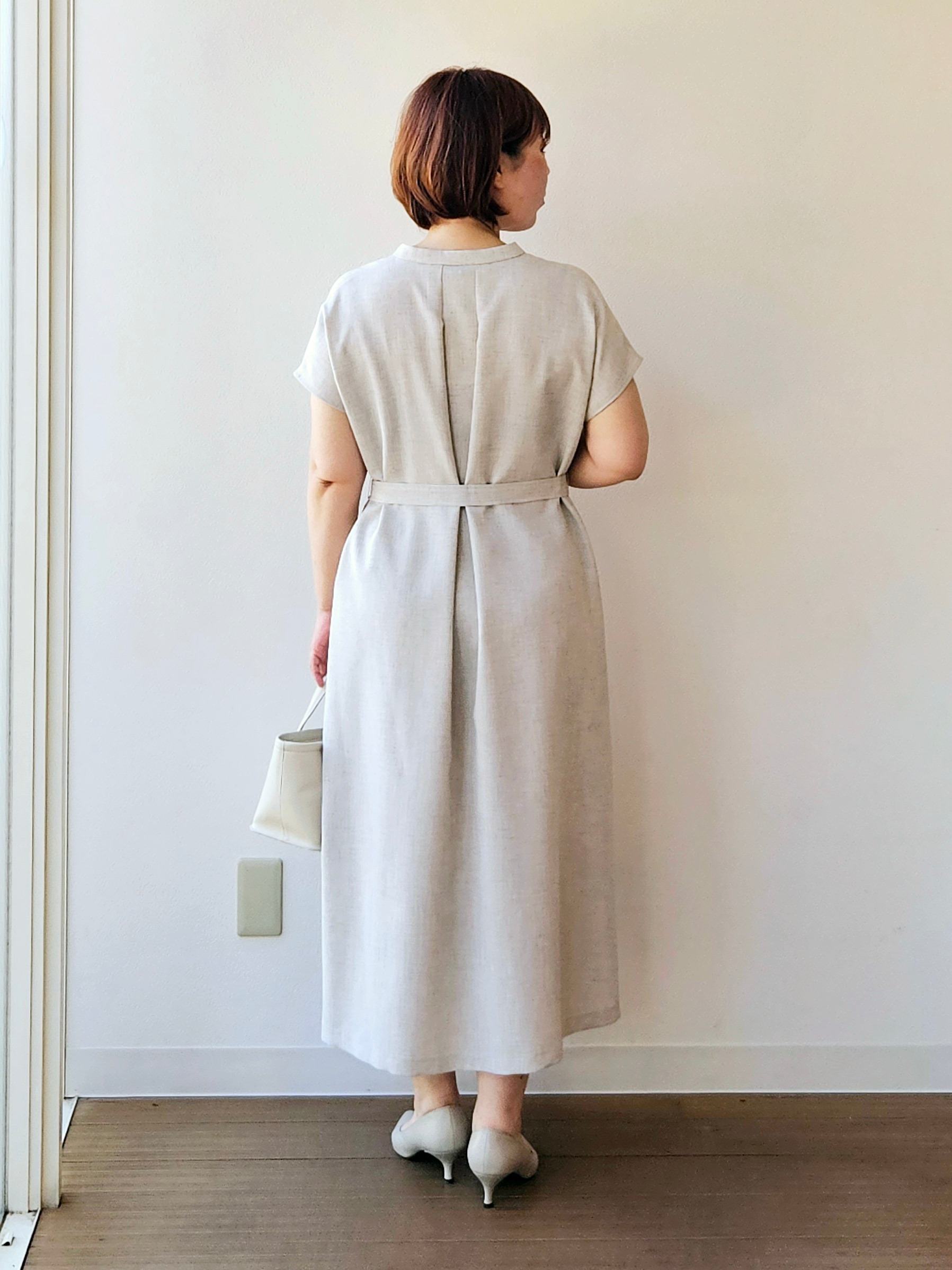 やじまさんの「UNTITLED｜【UV/接触冷感/遮熱/通気性】スラブバンドカラーワンピース」を使ったコーディネート