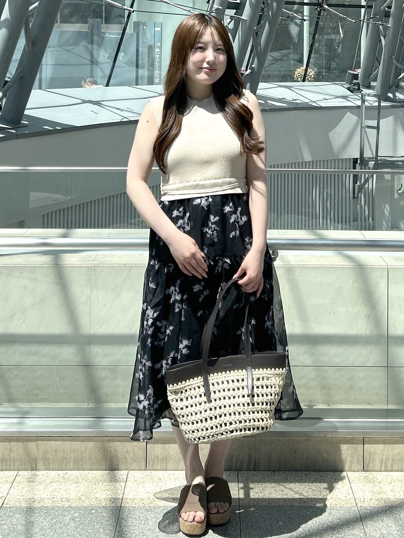 sayaさんの「OPAQUE.CLIP｜フラワーティアードドッキングワンピース【洗濯機OK】」を使ったコーディネート
