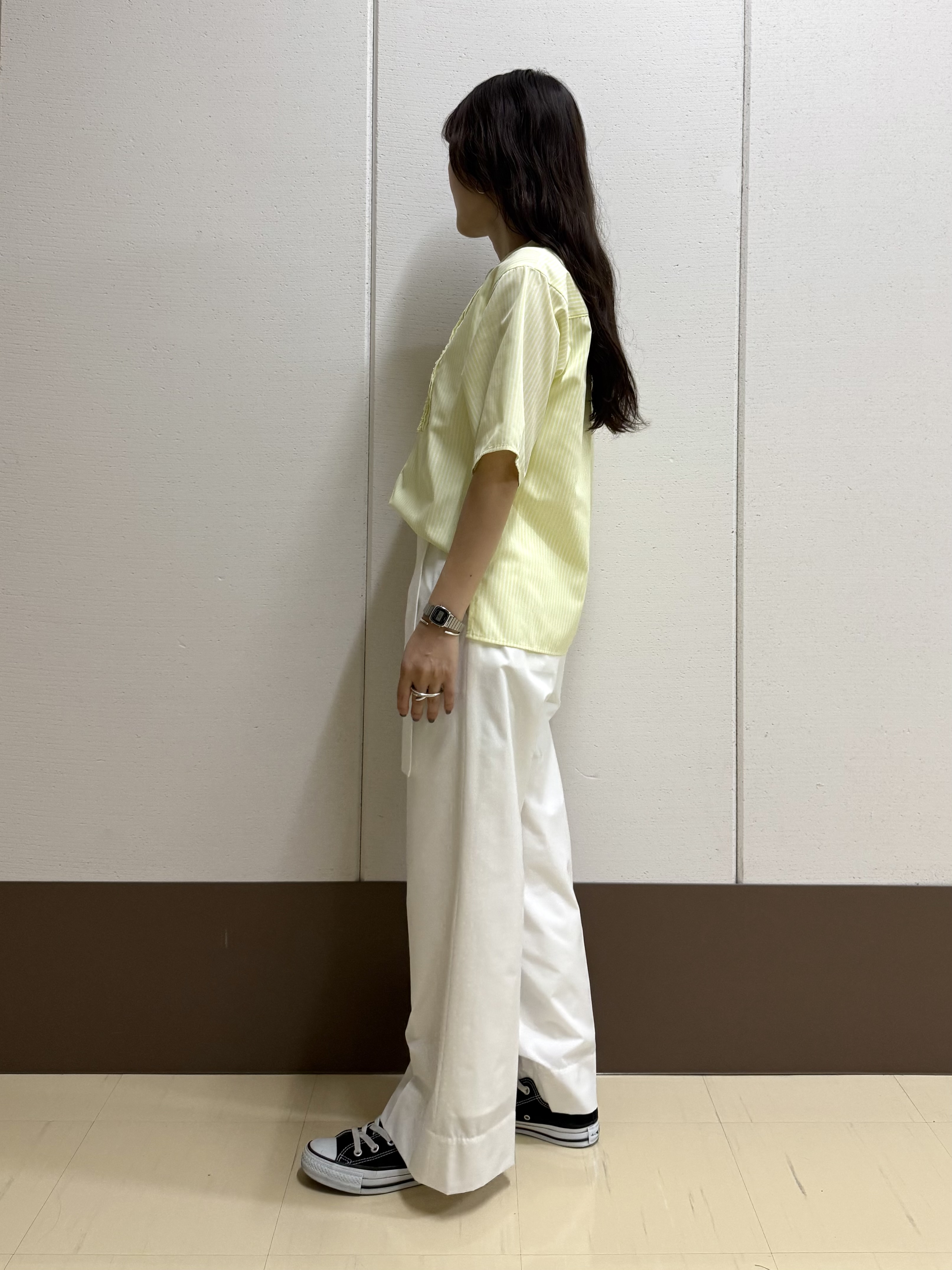 mamiさんの「INDIVI｜【洗える／UVケア／着映え】フリルピンタックブラウス」を使ったコーディネート