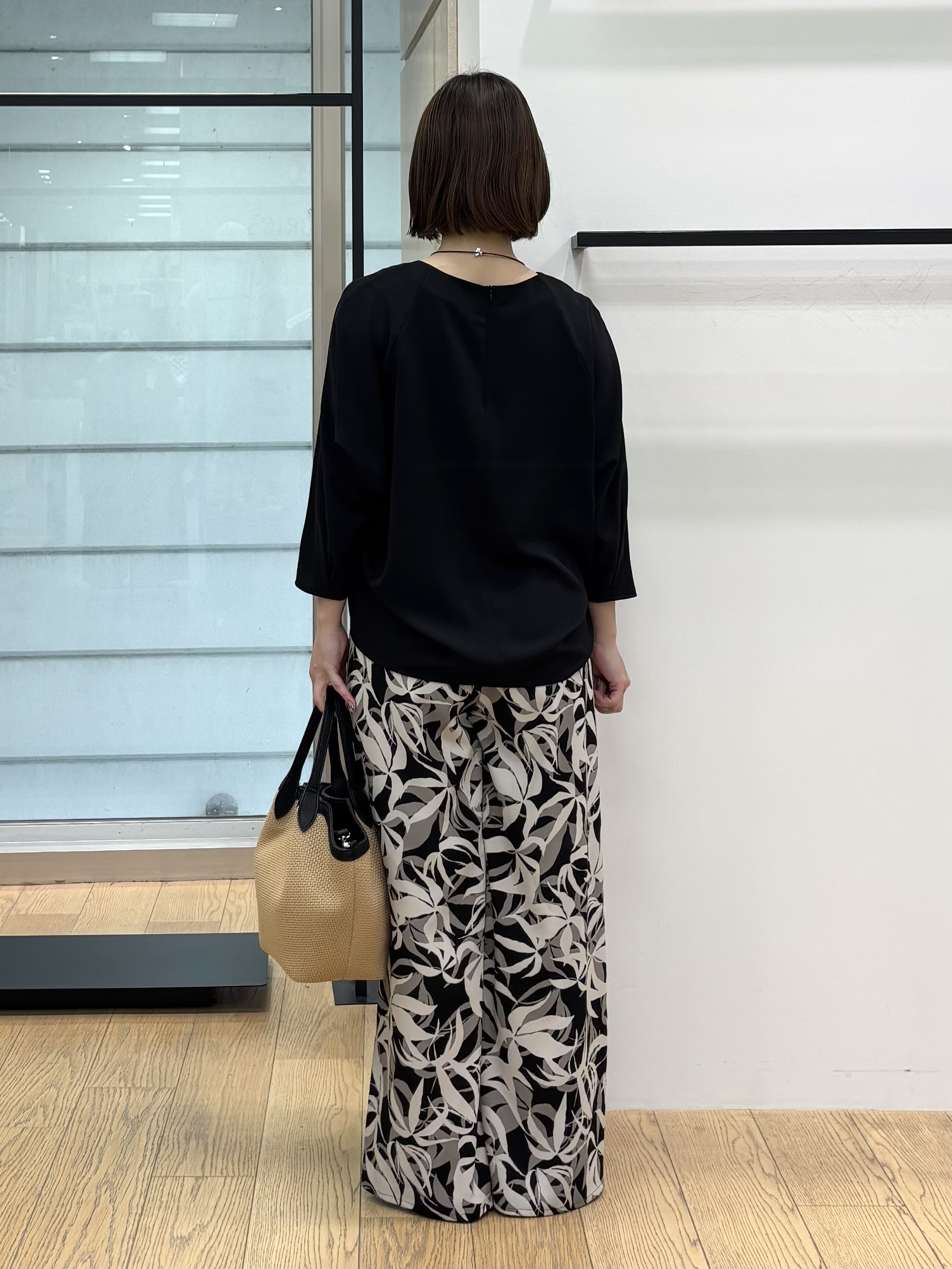 asamiさんの「INDIVI｜【接触冷感／透湿／着る日傘】ドルマントップス」を使ったコーディネート