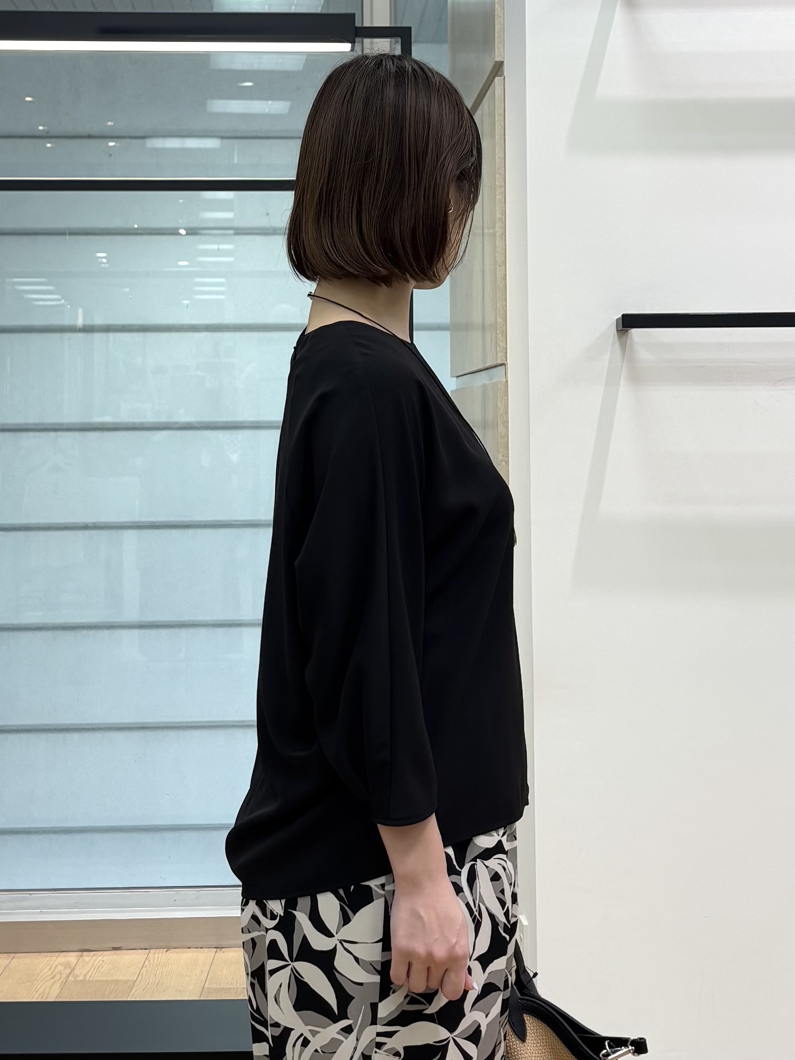 asamiさんの「INDIVI｜【接触冷感／透湿／着る日傘】ドルマントップス」を使ったコーディネート