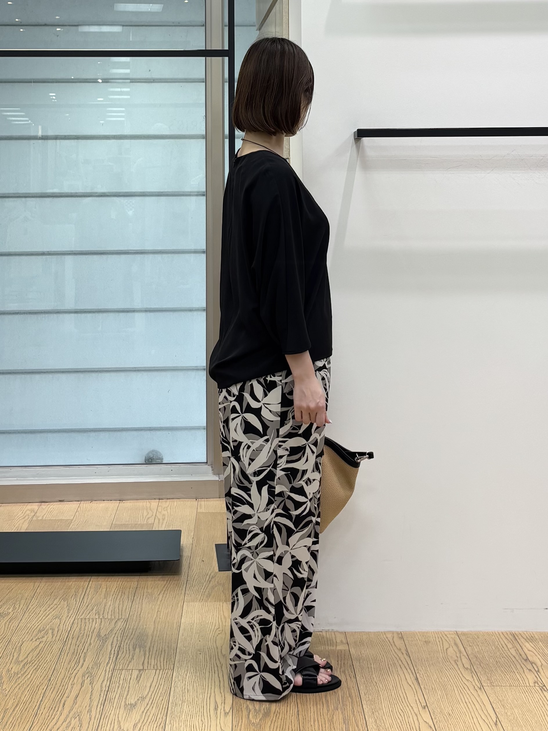 asamiさんの「INDIVI｜【接触冷感／透湿／着る日傘】ドルマントップス」を使ったコーディネート