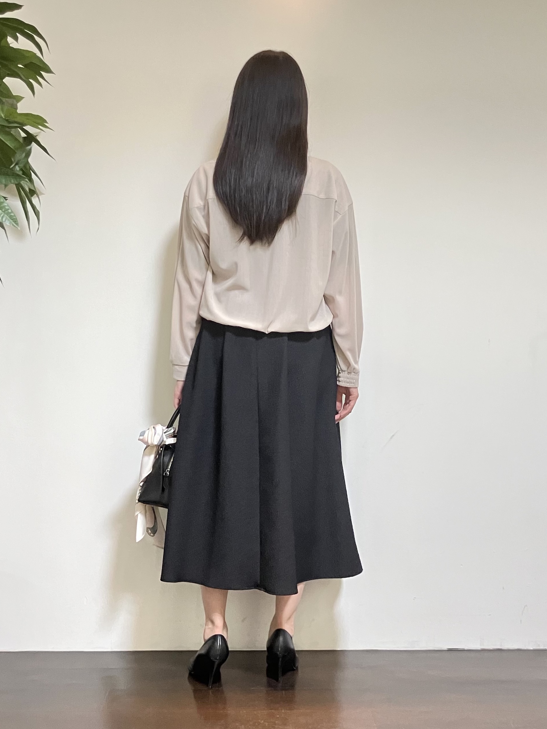 カレンさんの「UNTITLED｜◆【洗える】シアーブルゾン」を使ったコーディネート