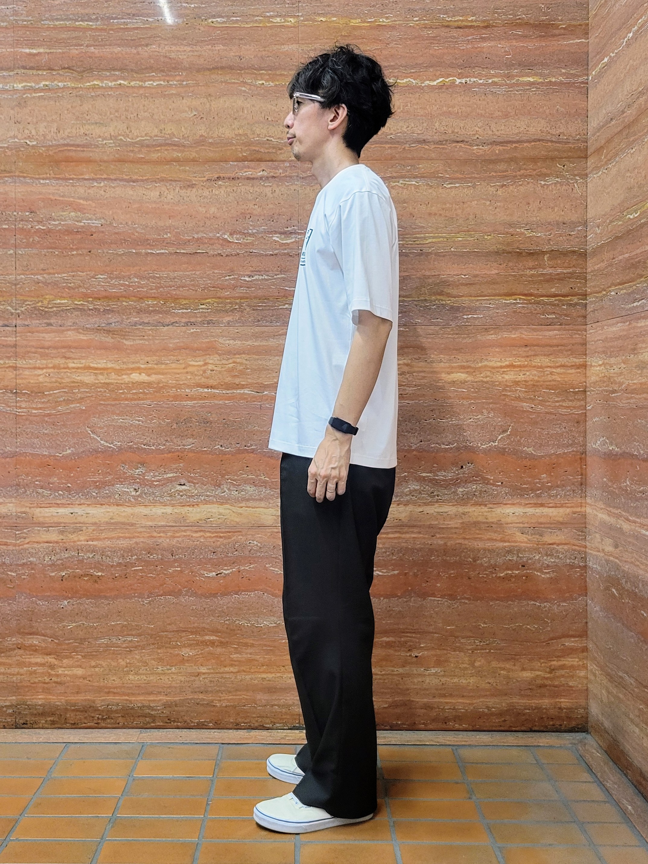 piroyaさんの「TAKEO KIKUCHI｜【BOWLER HAT LABEL】アイスクリアコットン ラッキーセブン 半袖Tシャツ」を使ったコーディネート