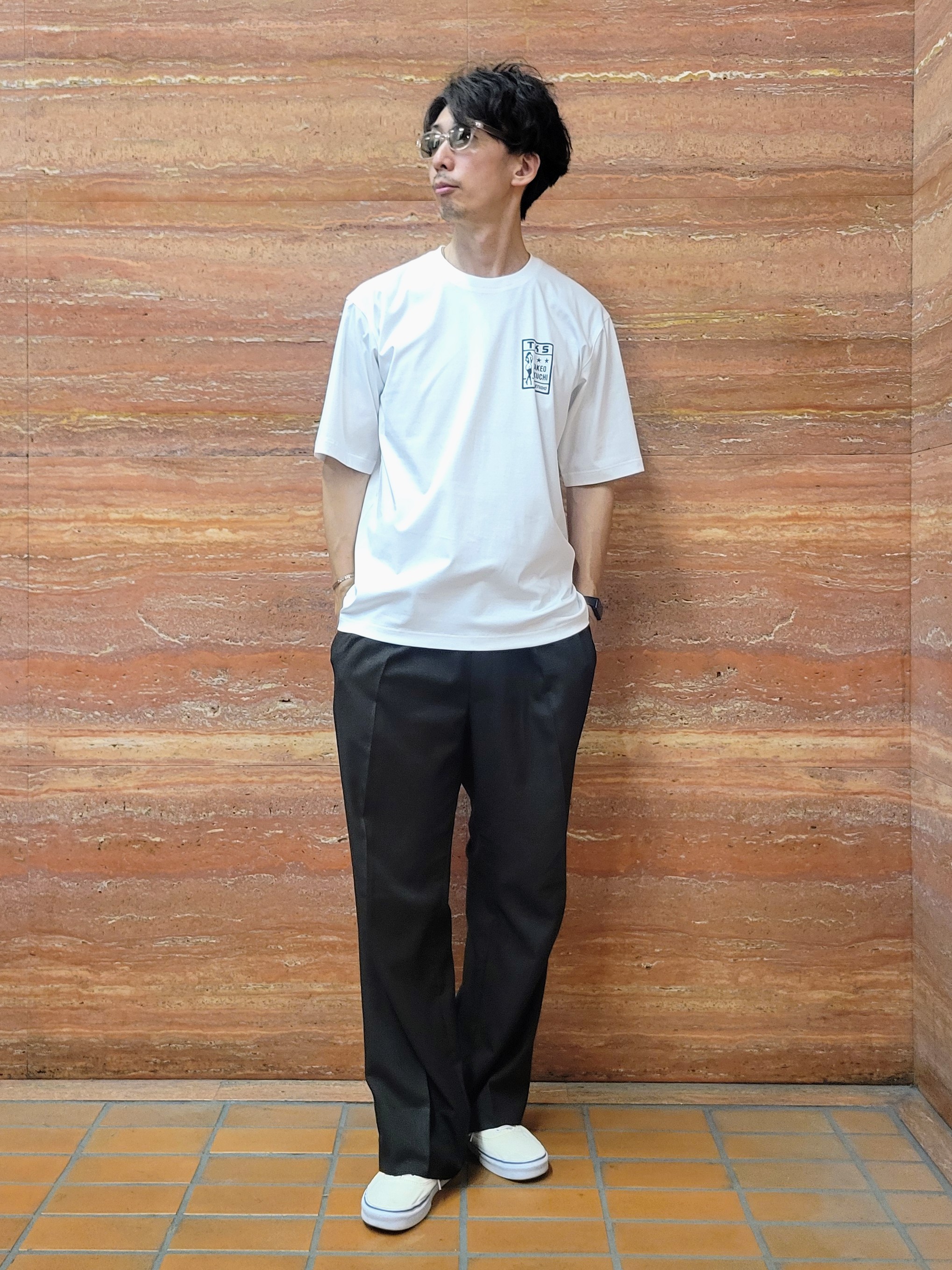 piroyaさんの「TAKEO KIKUCHI｜【BOWLER HAT LABEL】アイスクリアコットン ラッキーセブン 半袖Tシャツ」を使ったコーディネート