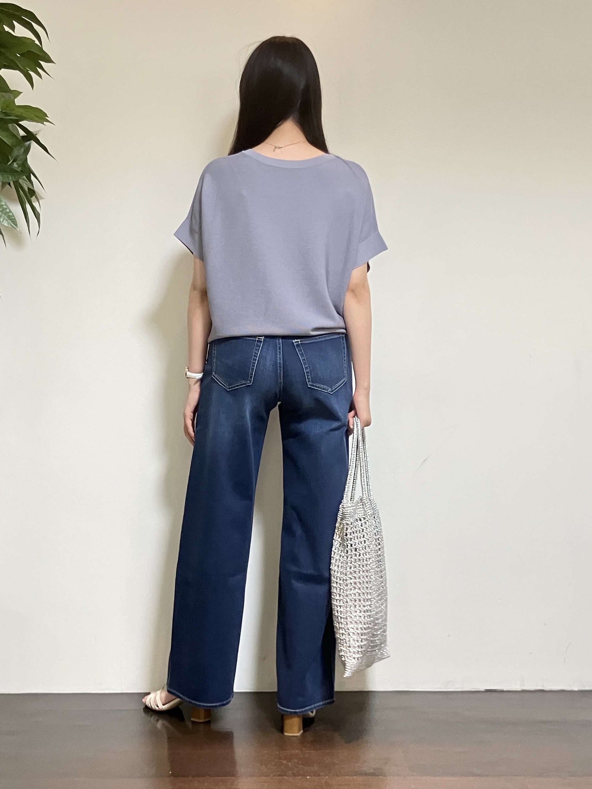 カレンさんの「UNTITLED｜【11色展開/体型カバー】前後2WAYフレンチスリーブニット」を使ったコーディネート