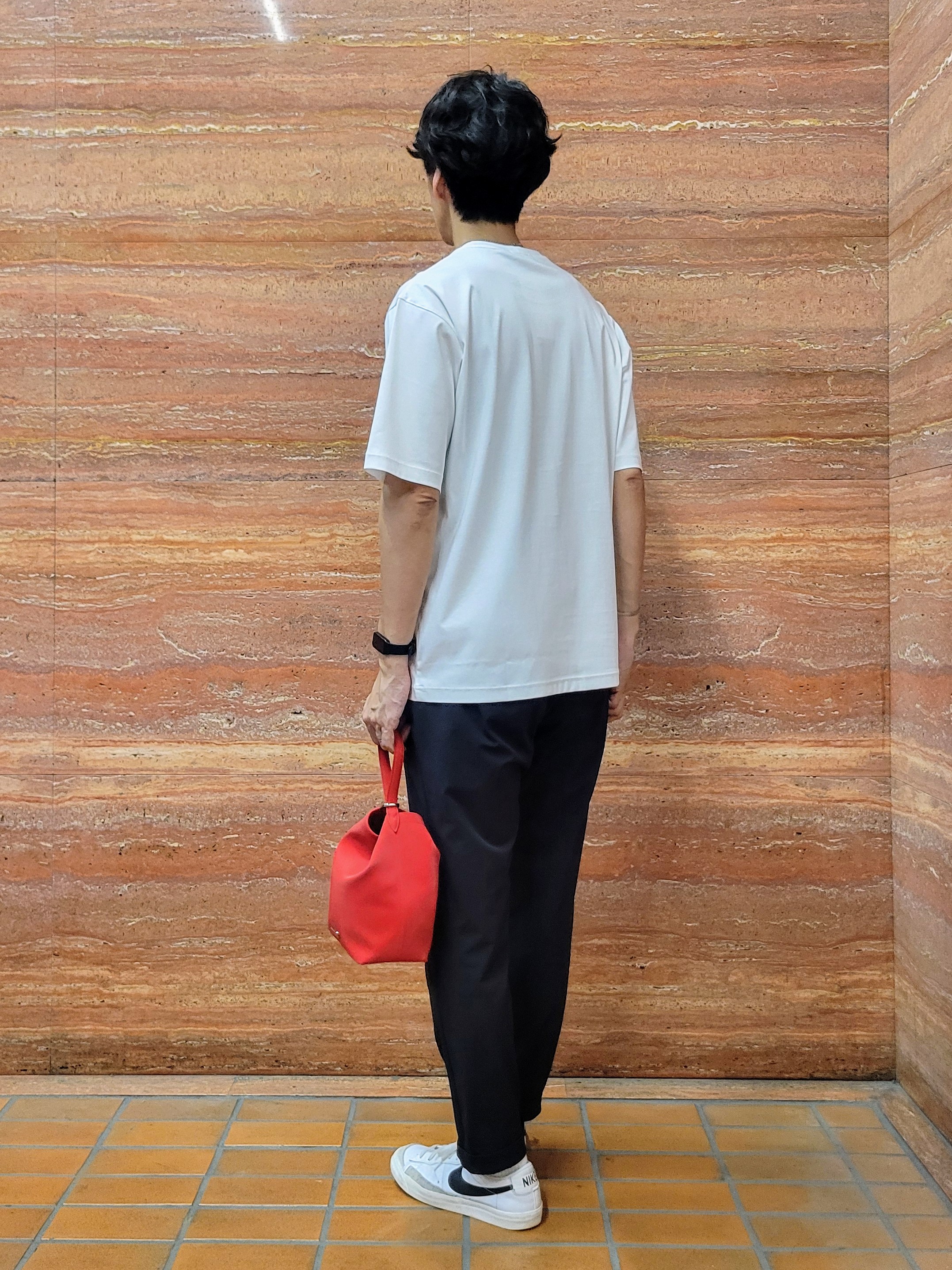 piroyaさんの「TAKEO KIKUCHI｜【BOWLER HAT LABEL】アイスクリアコットンボーラーハットウォーカー 半袖ポケT」を使ったコーディネート