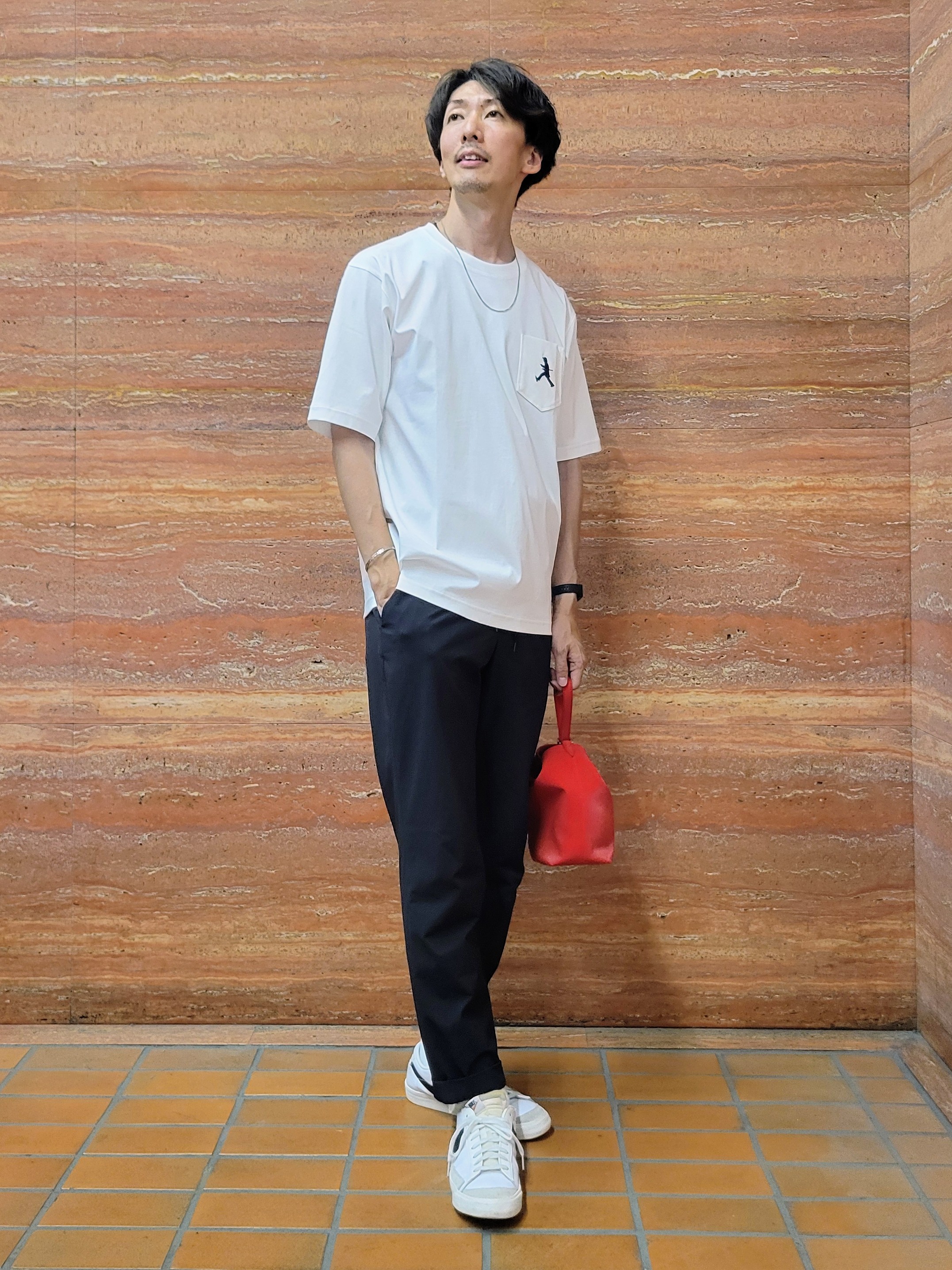 piroyaさんの「TAKEO KIKUCHI｜【BOWLER HAT LABEL】アイスクリアコットンボーラーハットウォーカー 半袖ポケT」を使ったコーディネート