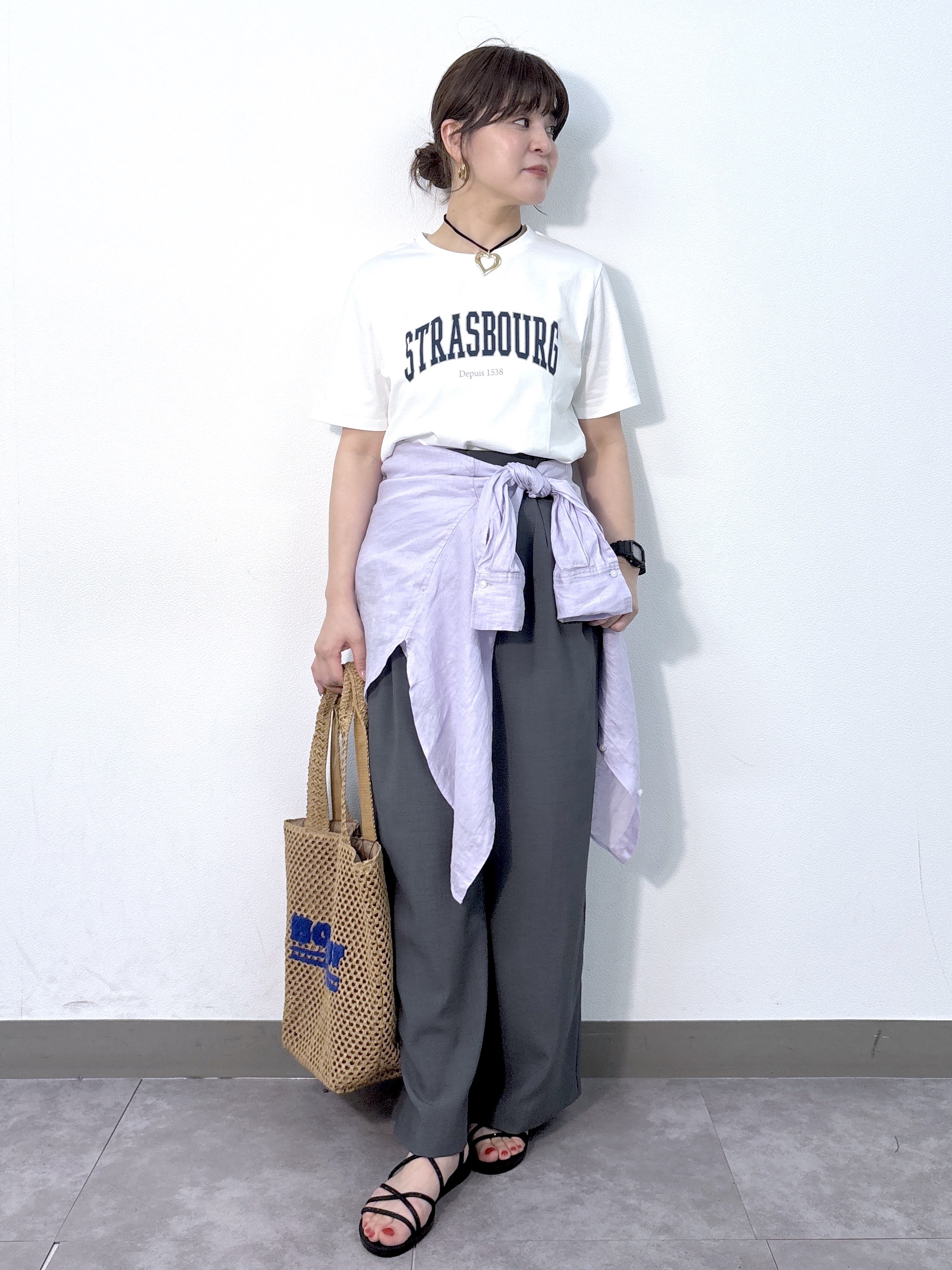 misaさんの「OPAQUE.CLIP｜アソートロゴTシャツ【洗濯機OK】」を使ったコーディネート