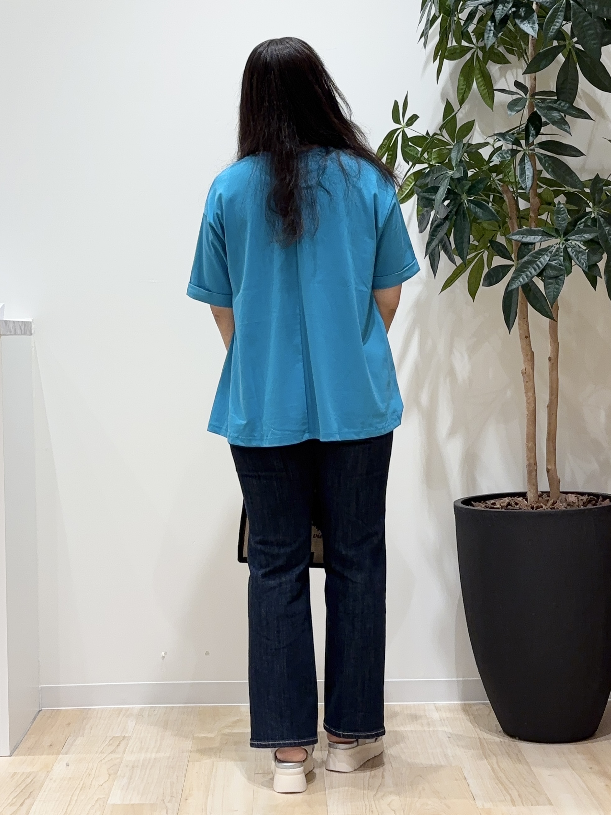 miraiさんの「grove｜【遮熱／吸水速乾／UVカット】フレアシルエットTシャツ」を使ったコーディネート