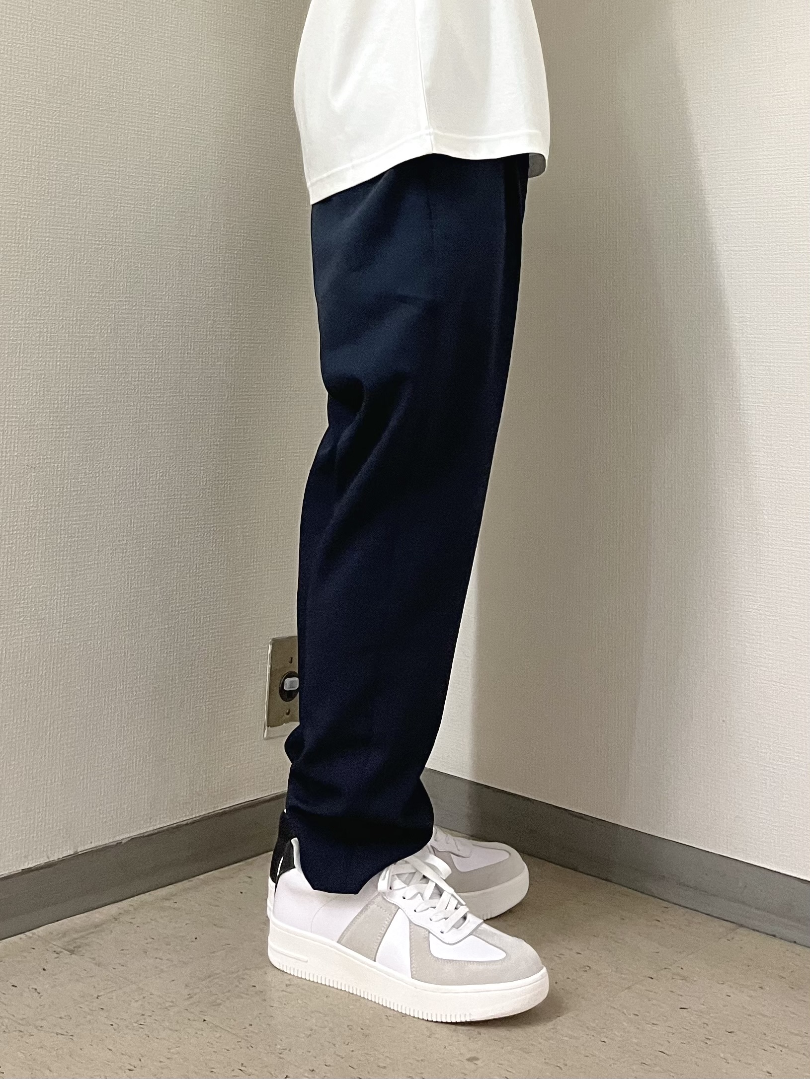 URAさんの「TAKEO KIKUCHI｜【BOWLER HAT LABEL】アイスクリアコットン ワンストローク 半袖Tシャツ」を使ったコーディネート